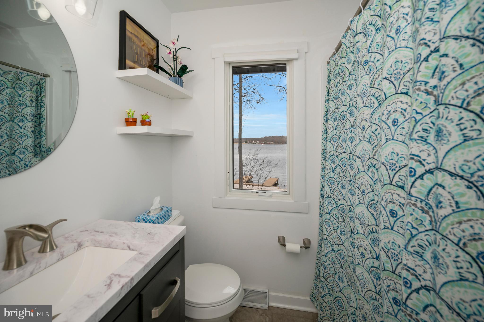 LAKE OF THE WOODS - Residential