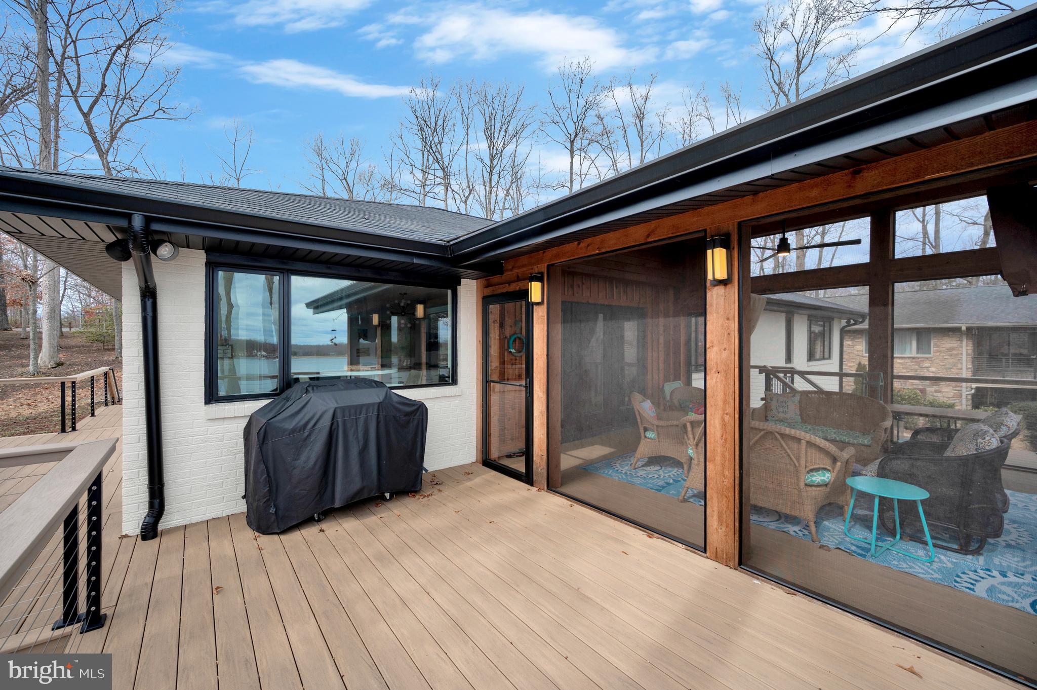 LAKE OF THE WOODS - Residential