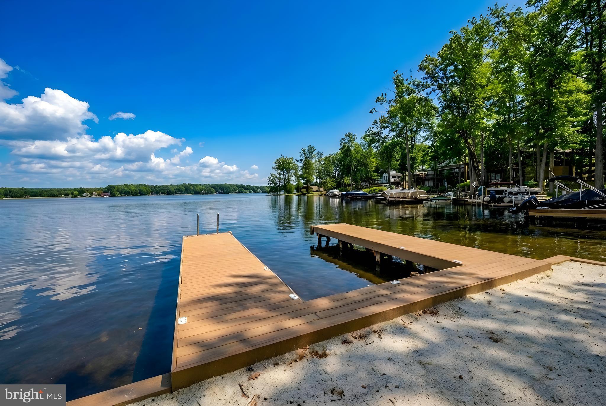 LAKE OF THE WOODS - Residential