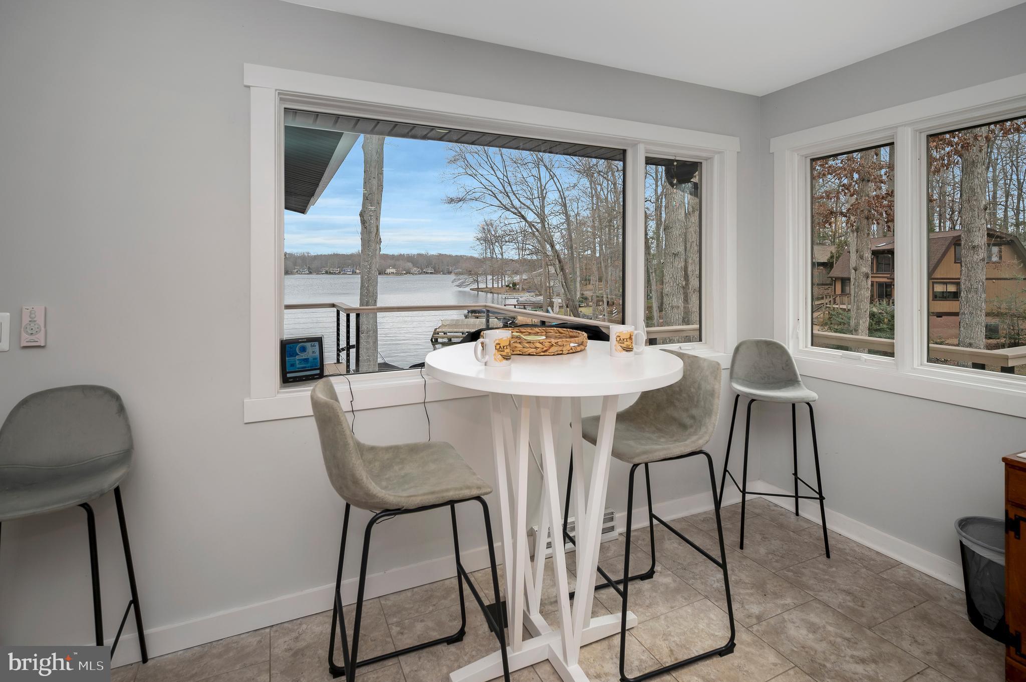 LAKE OF THE WOODS - Residential