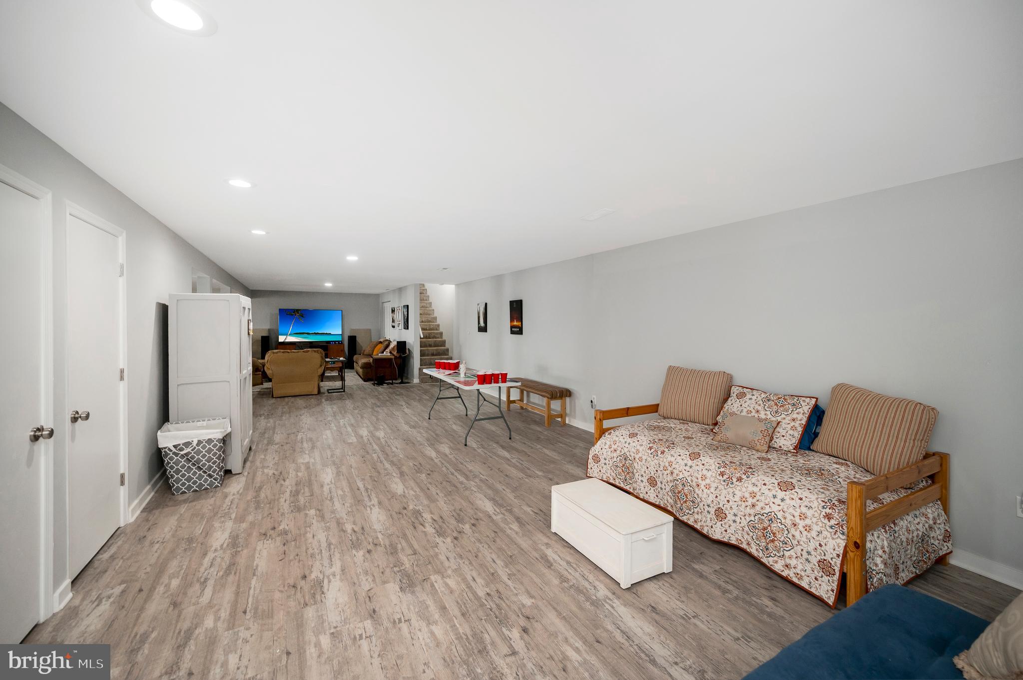 LAKE OF THE WOODS - Residential