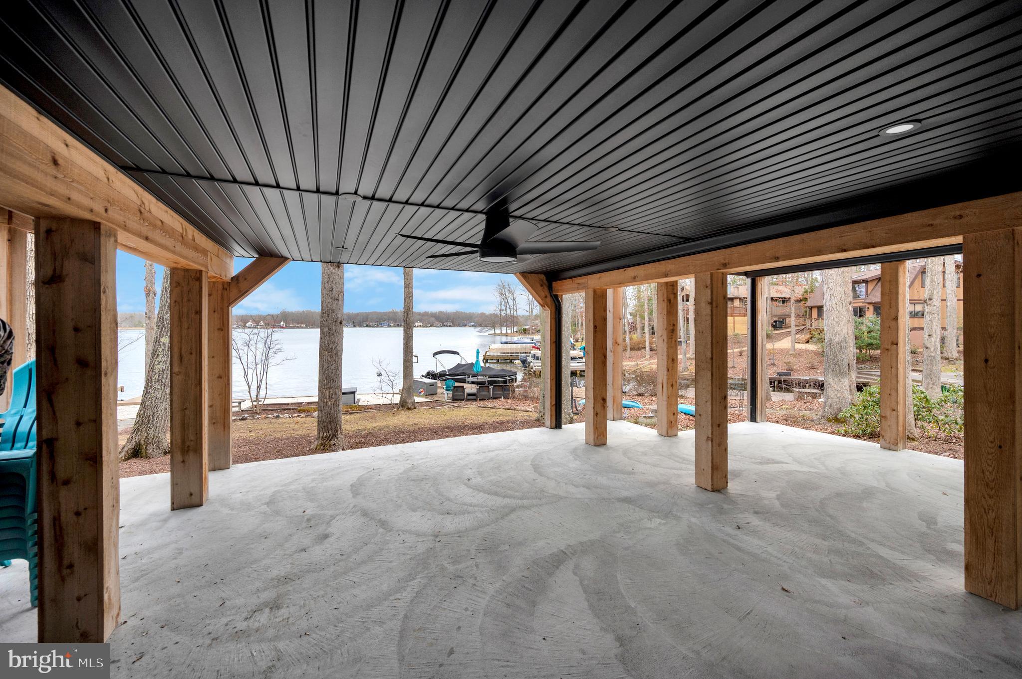 LAKE OF THE WOODS - Residential