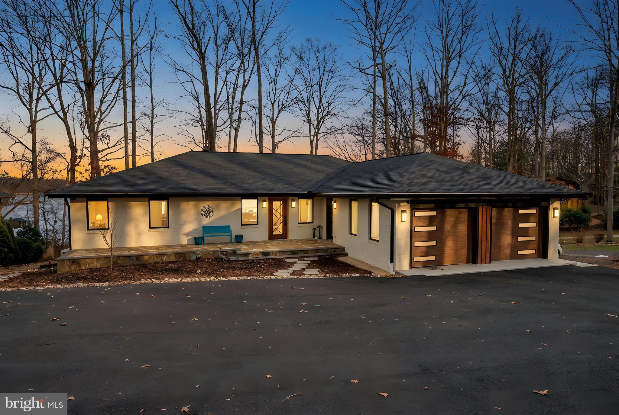 LAKE OF THE WOODS - Residential