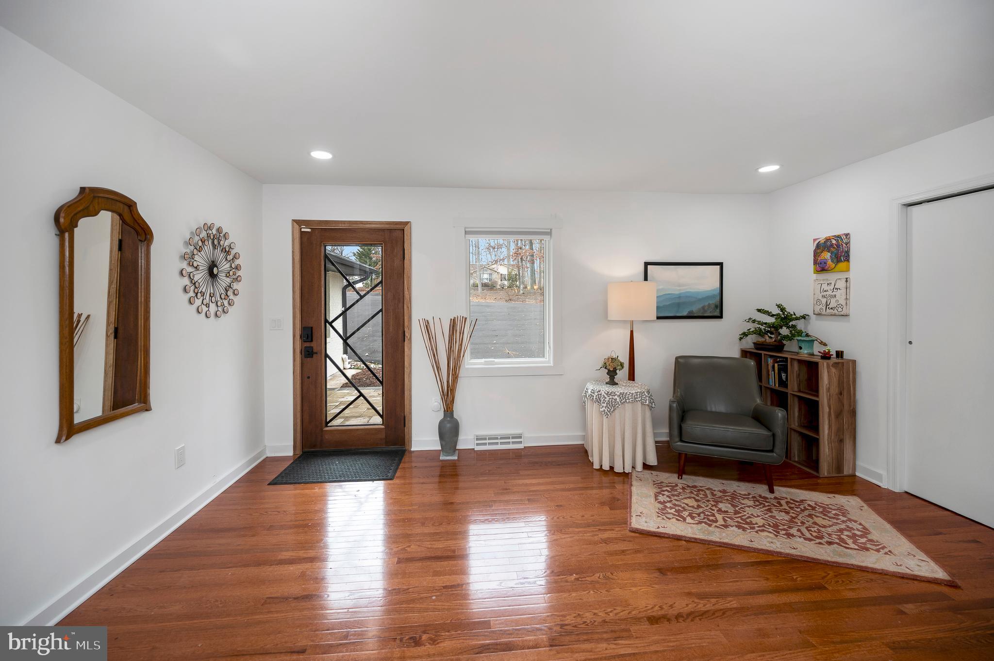 LAKE OF THE WOODS - Residential