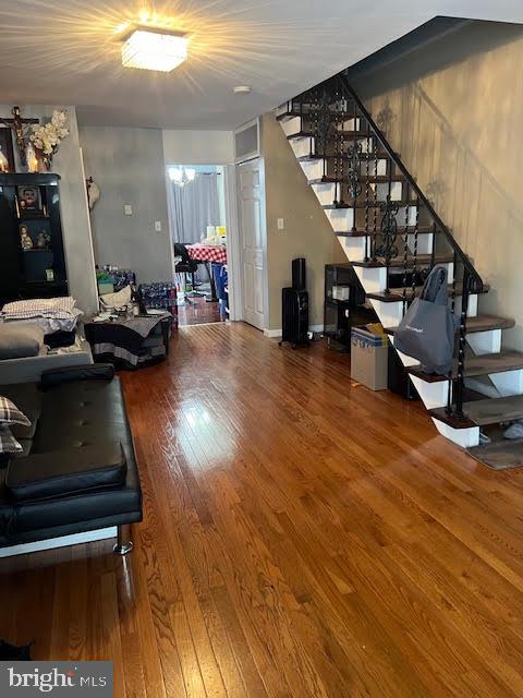 2150 S HOWARD STREET