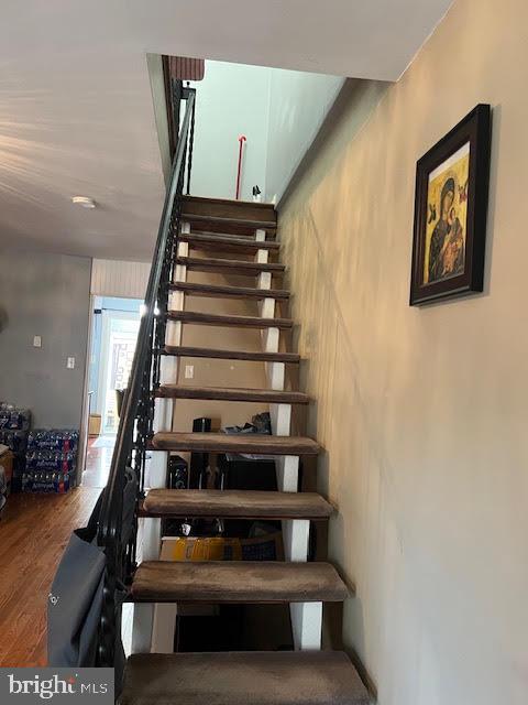 2150 S HOWARD STREET