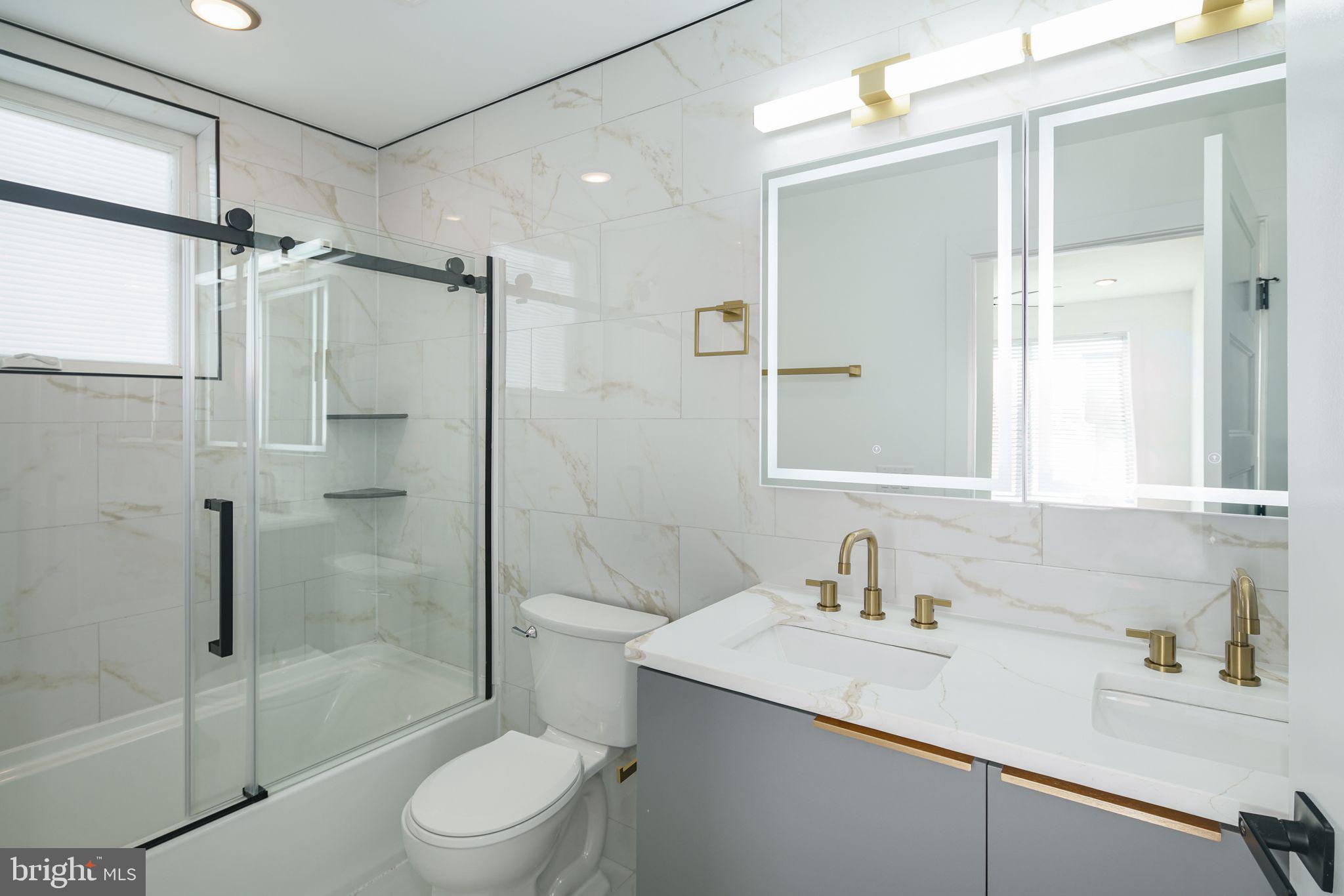 FISHTOWN - Residential Lease