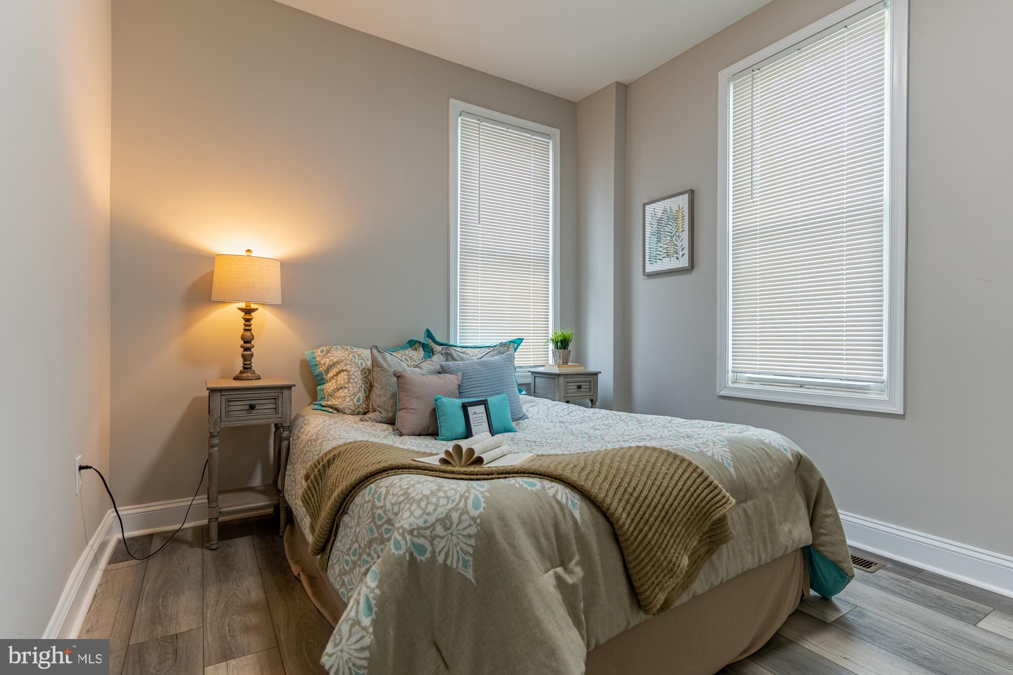 LAKE EVESHAM - Residential