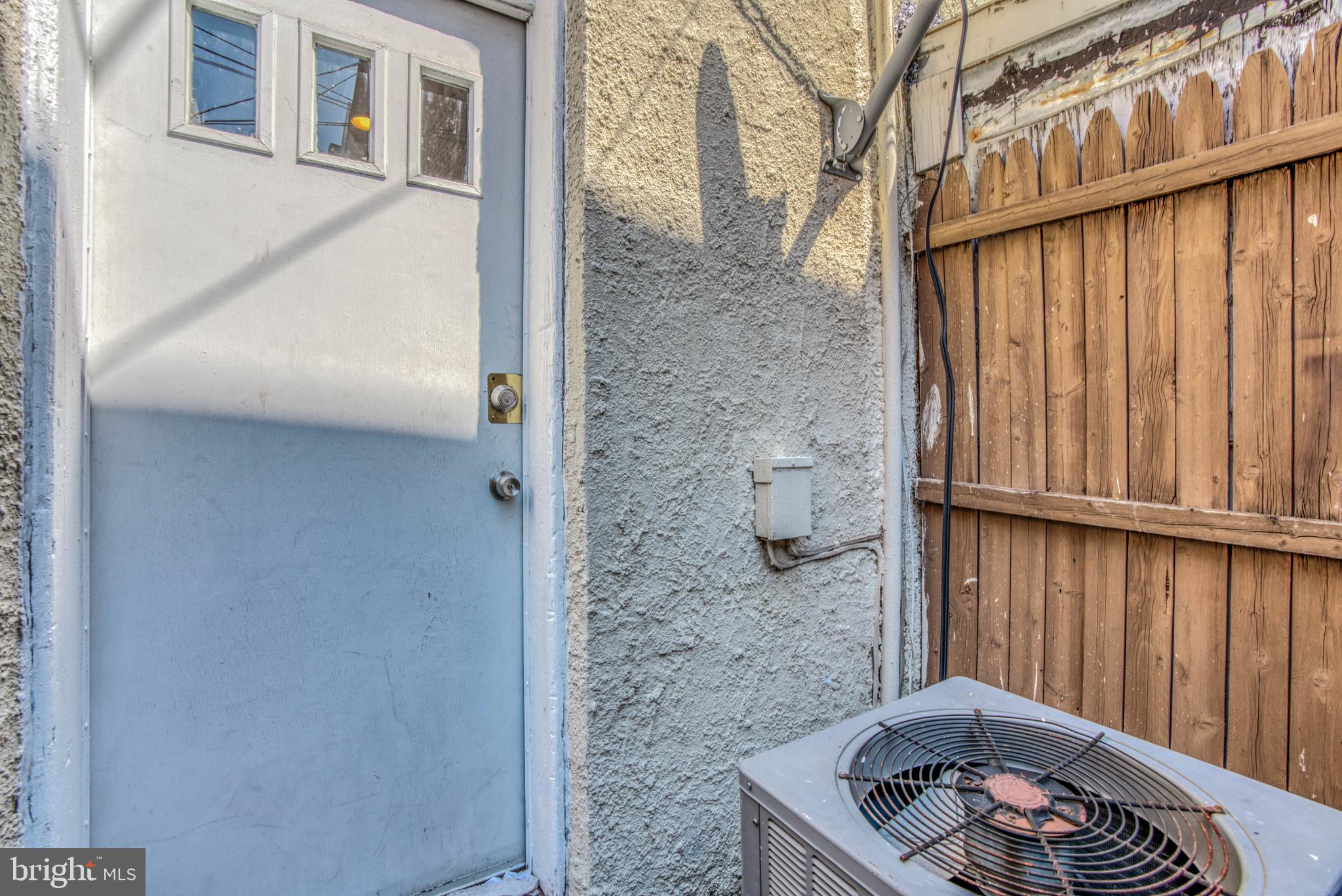 FEDERAL HILL HISTORIC DISTRICT - Residential Lease