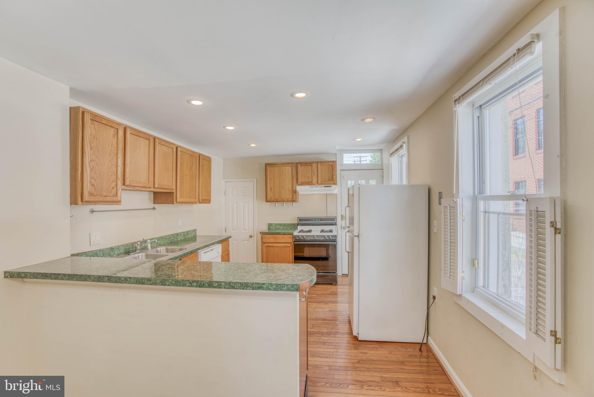 FEDERAL HILL HISTORIC DISTRICT - Residential Lease