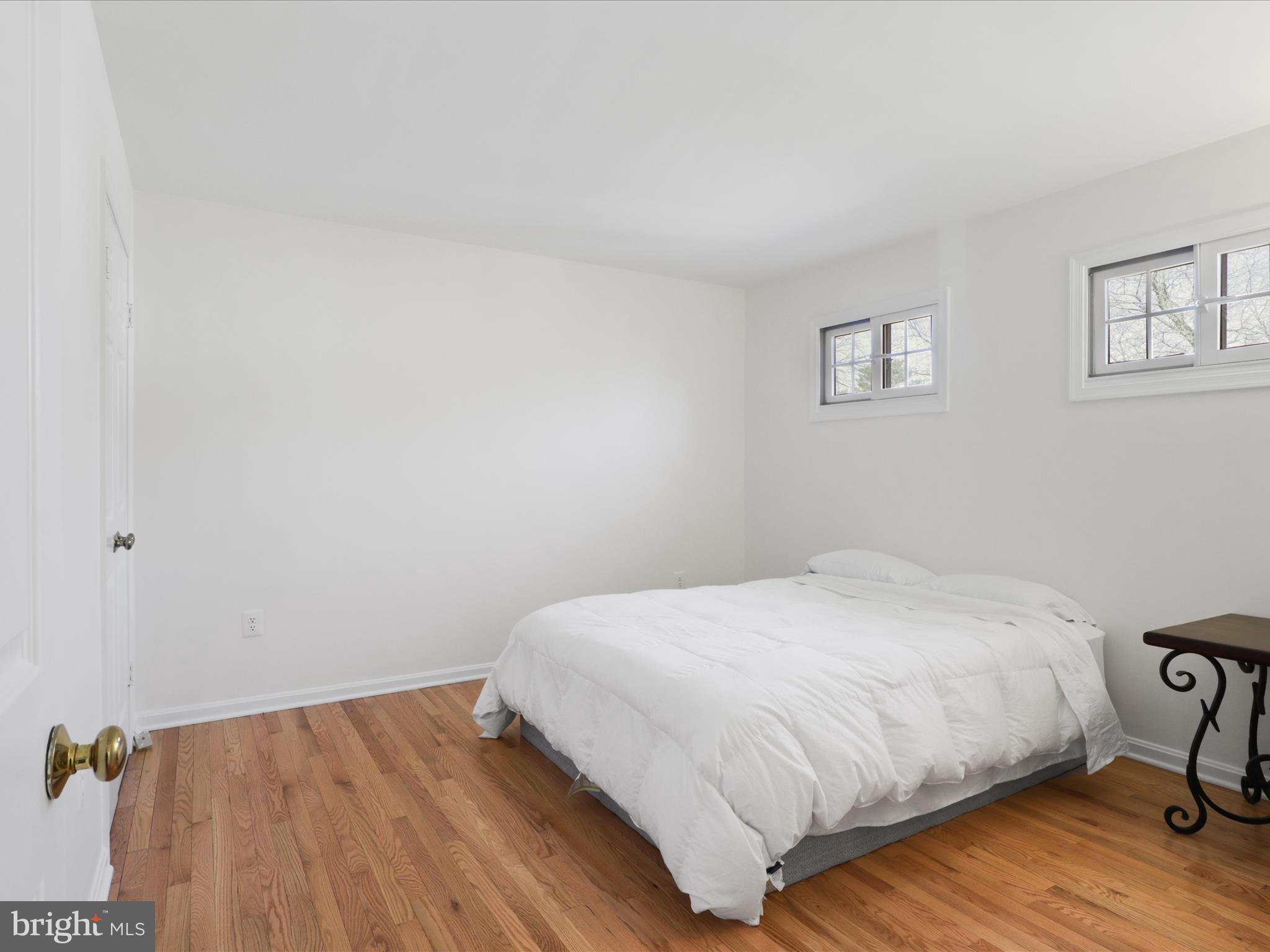 OAKTON GLADE - Residential