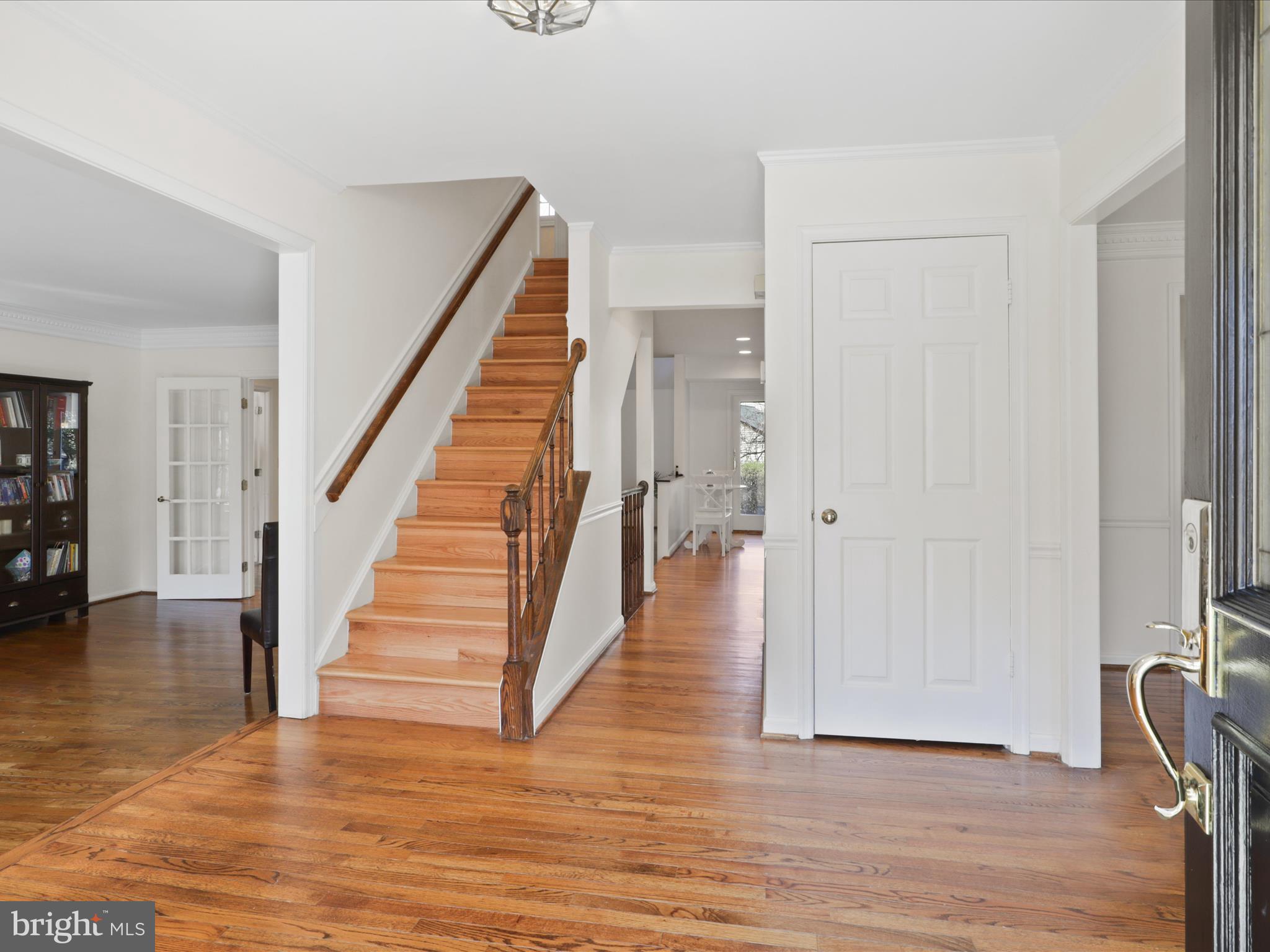 OAKTON GLADE - Residential