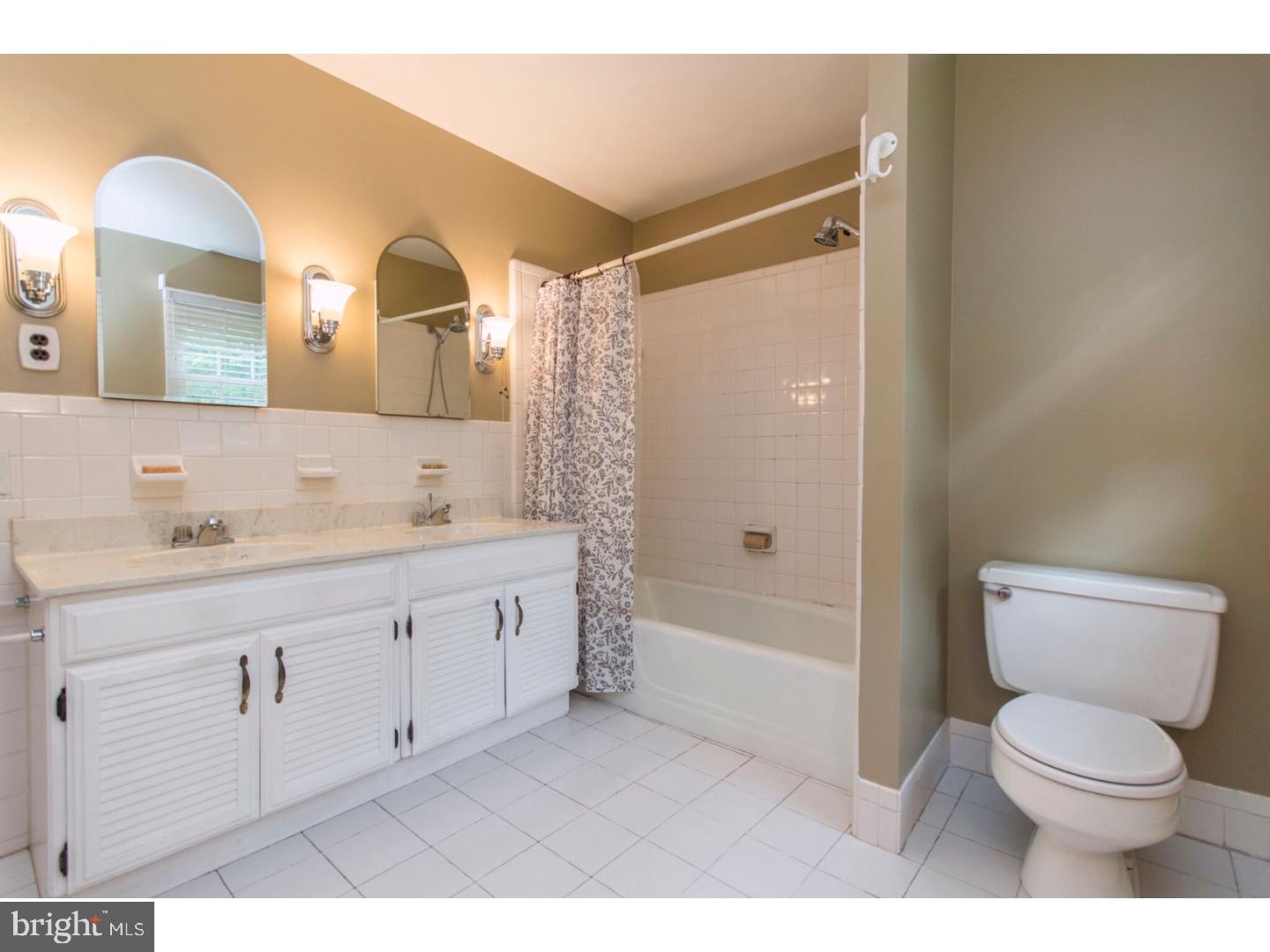 ELKINS PARK - Residential