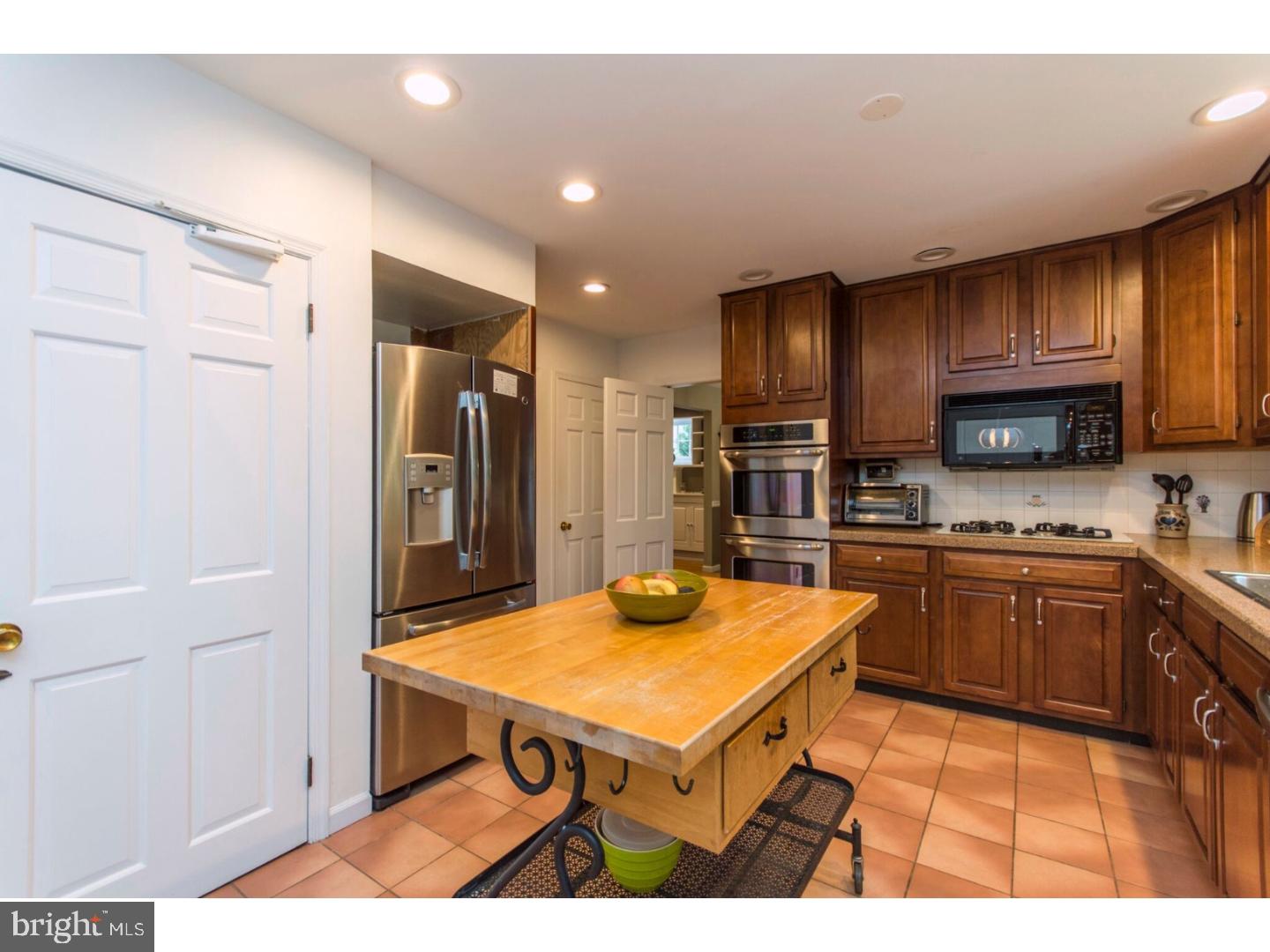 ELKINS PARK - Residential