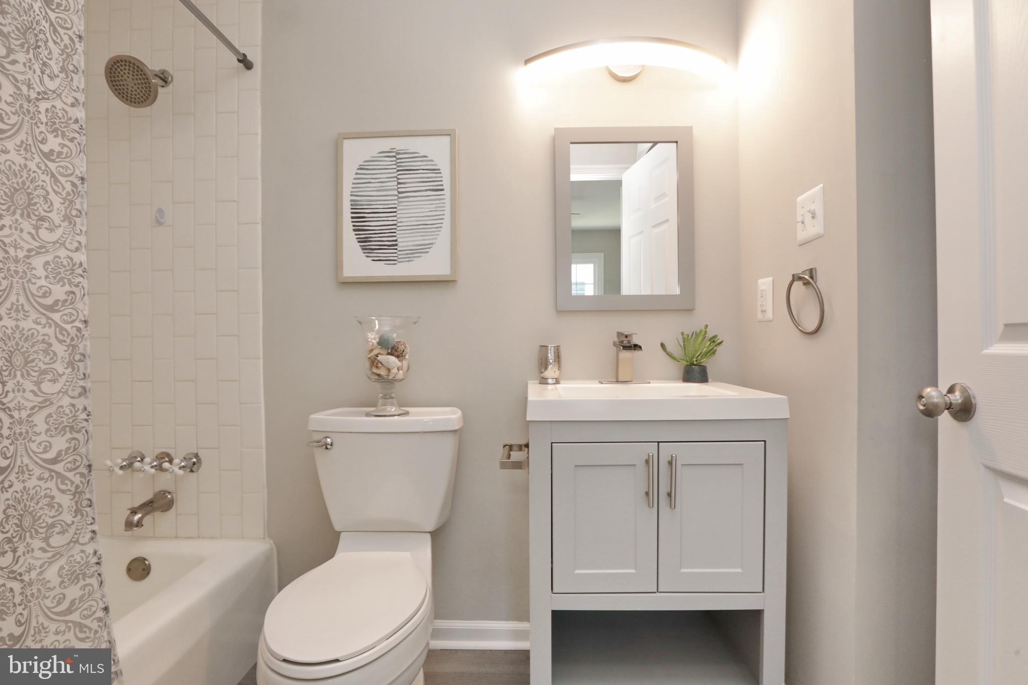 ST CHARLES - CARRINGTON - Residential