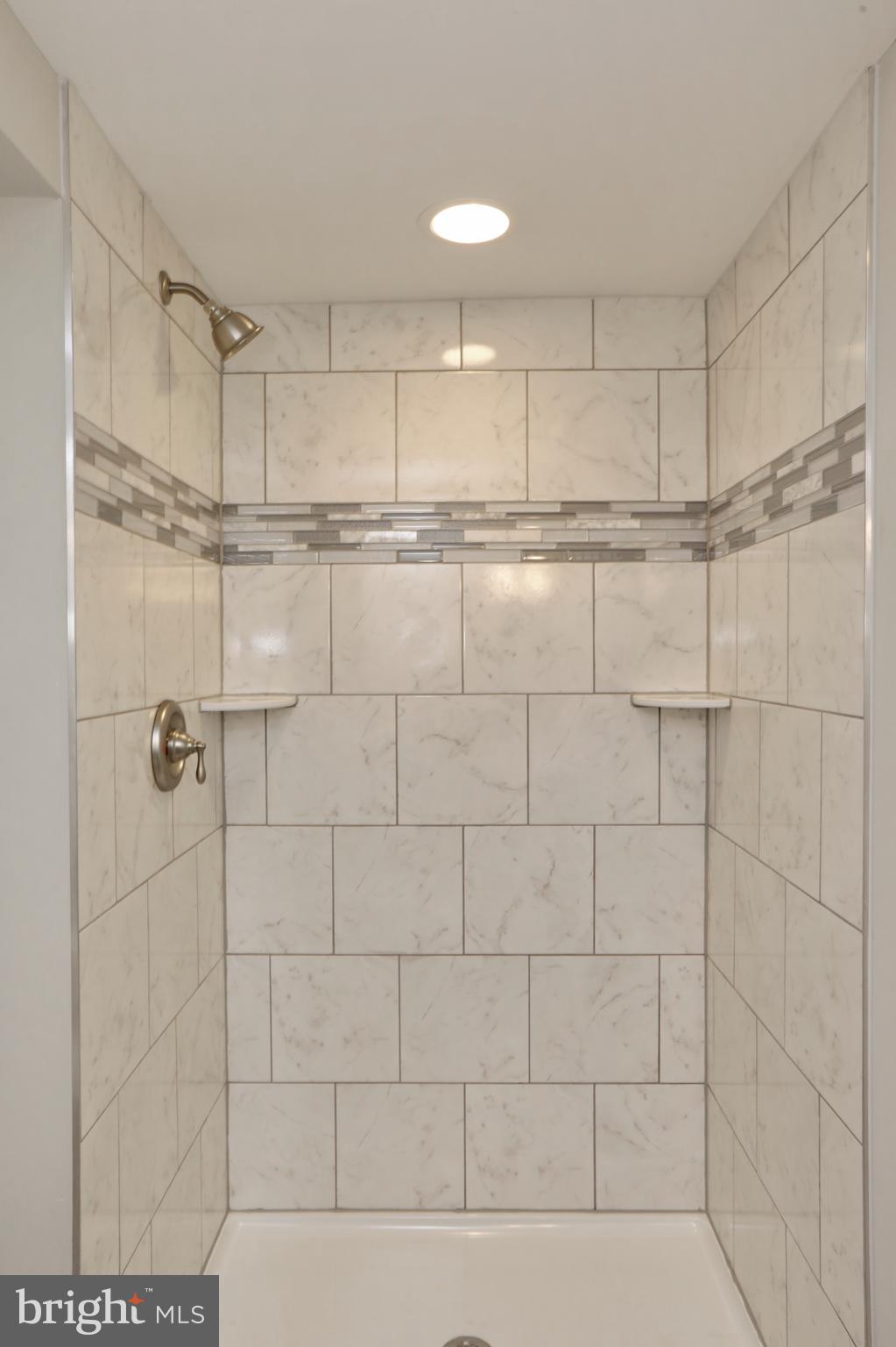 ST CHARLES - CARRINGTON - Residential