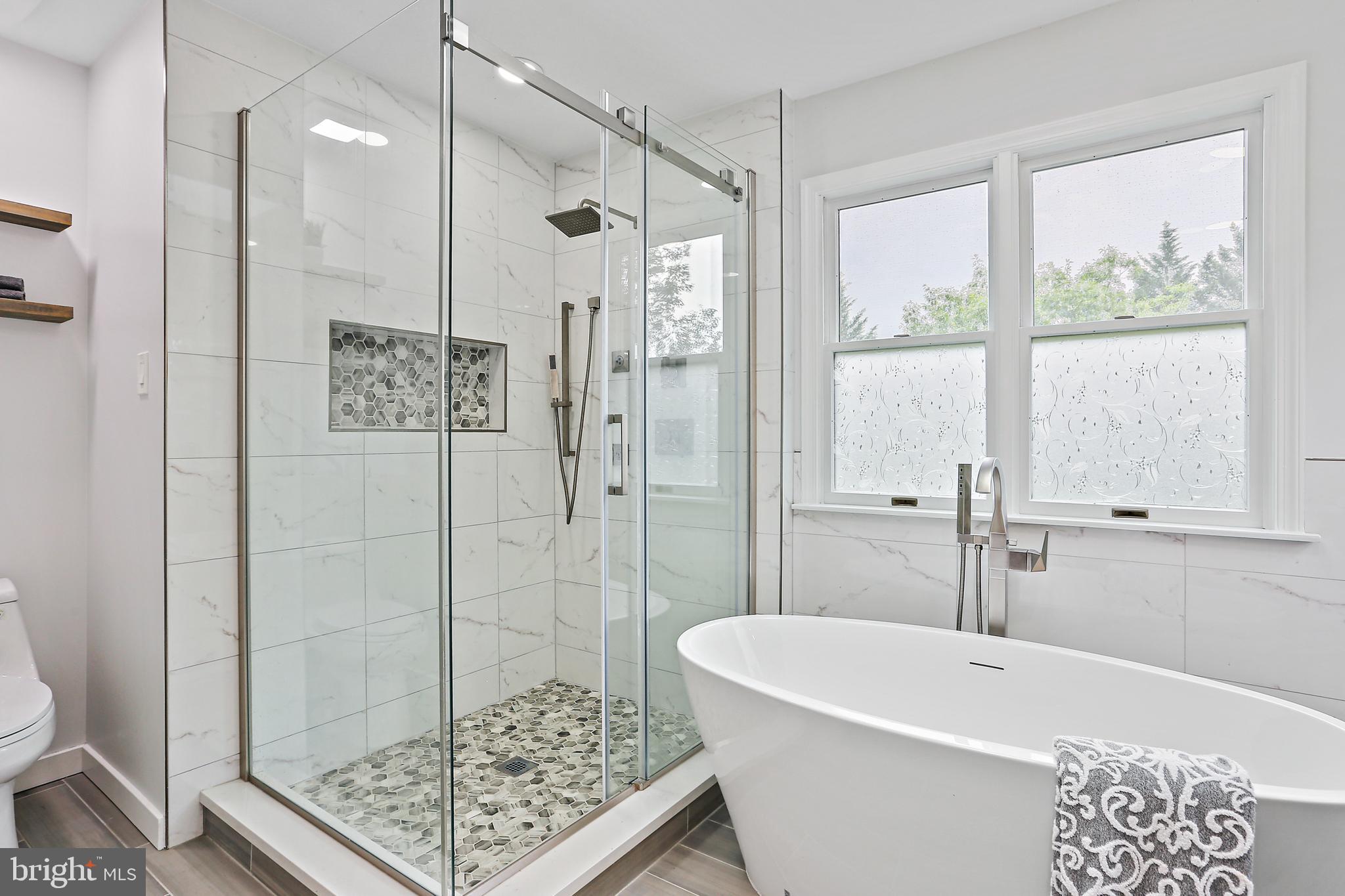 VILLAGE OF RIVER HILL - Residential