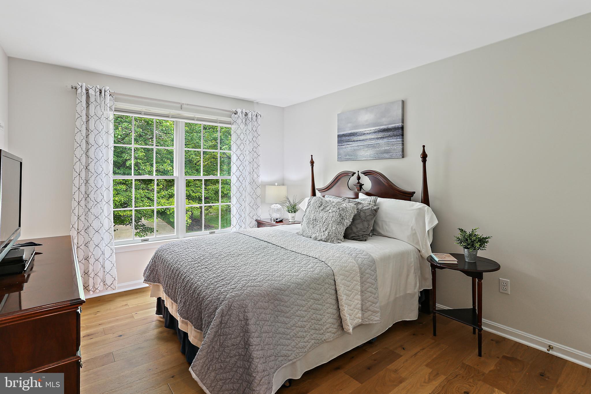 VILLAGE OF RIVER HILL - Residential