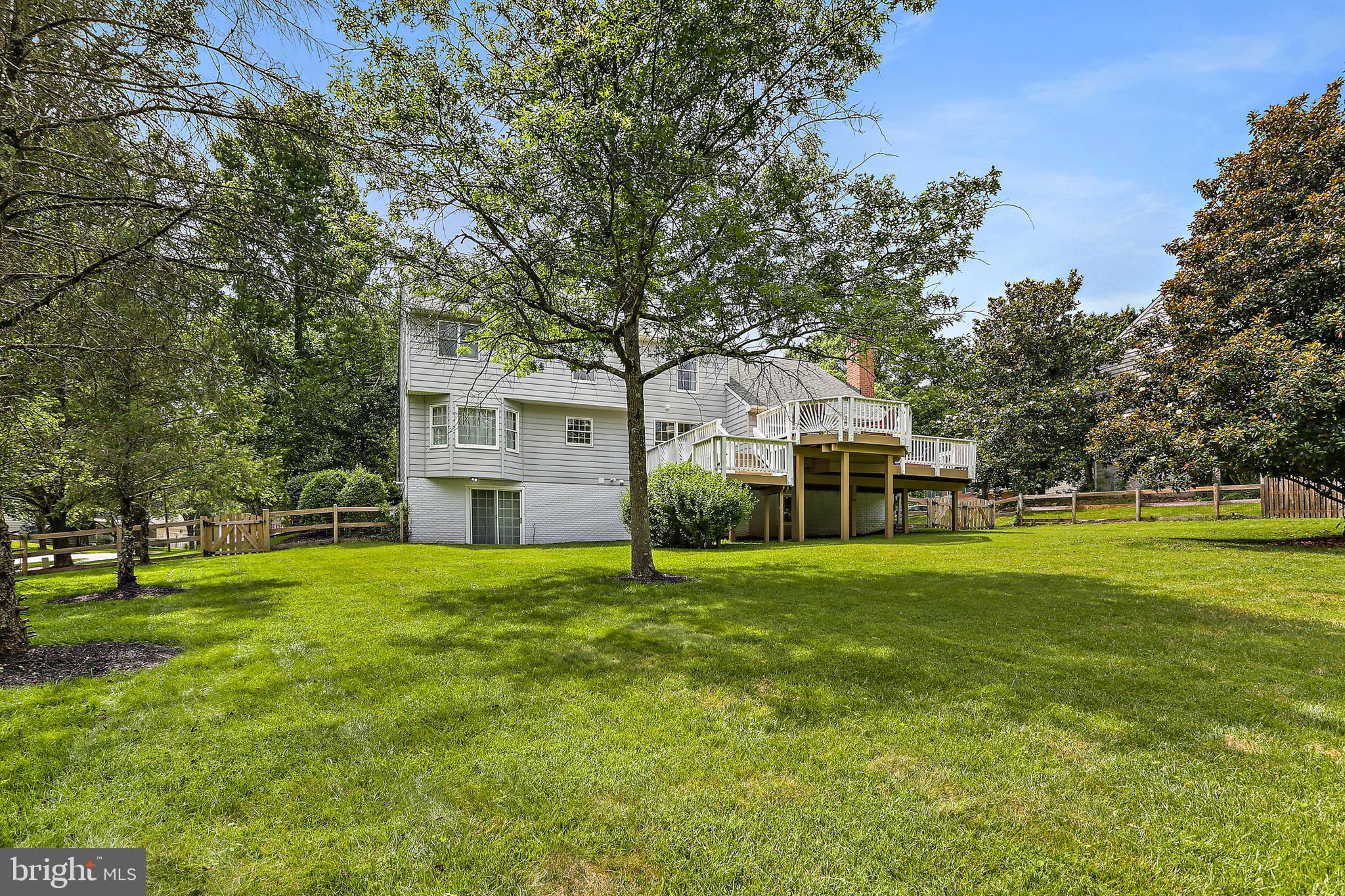 VILLAGE OF RIVER HILL - Residential