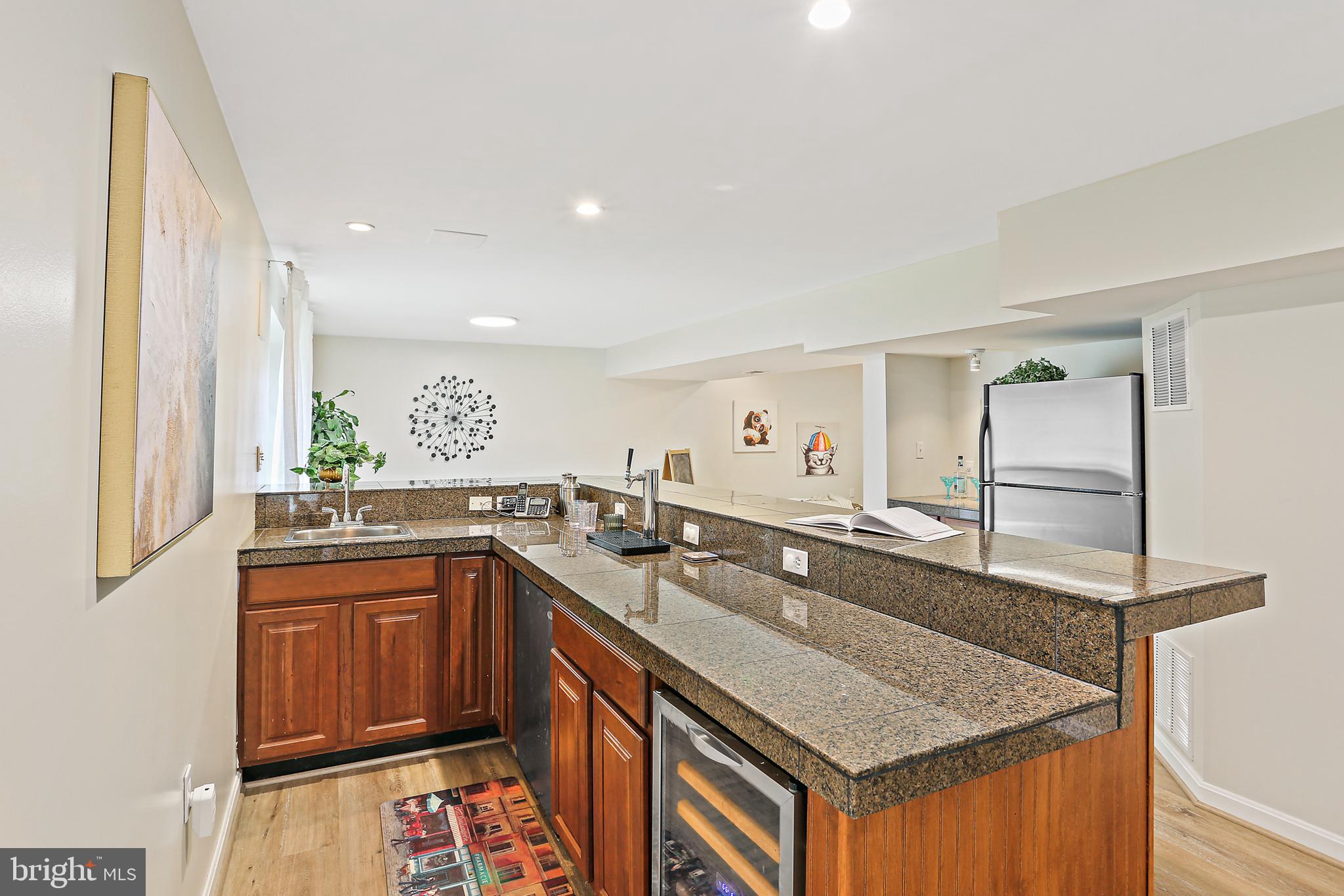 VILLAGE OF RIVER HILL - Residential