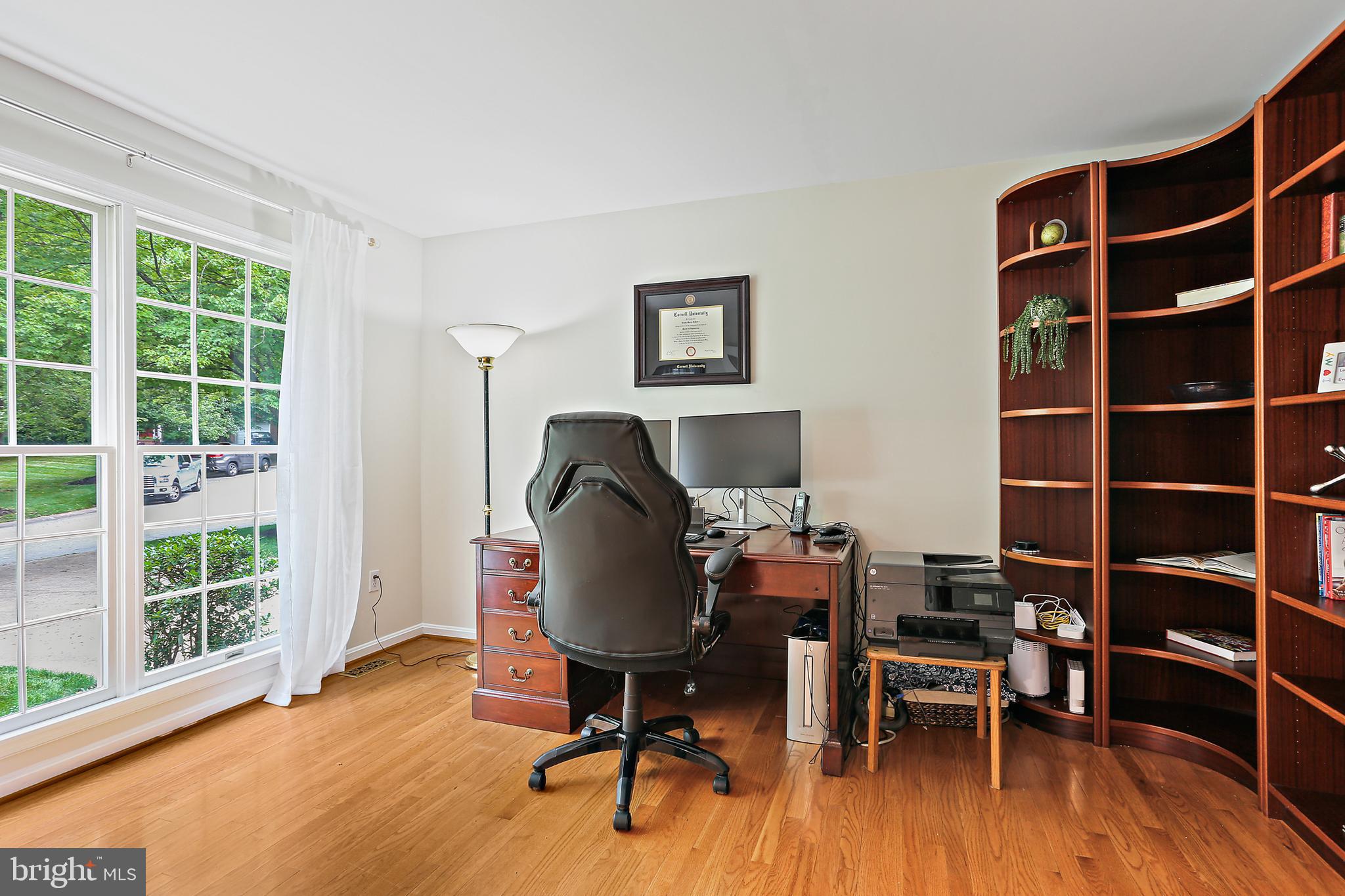 VILLAGE OF RIVER HILL - Residential