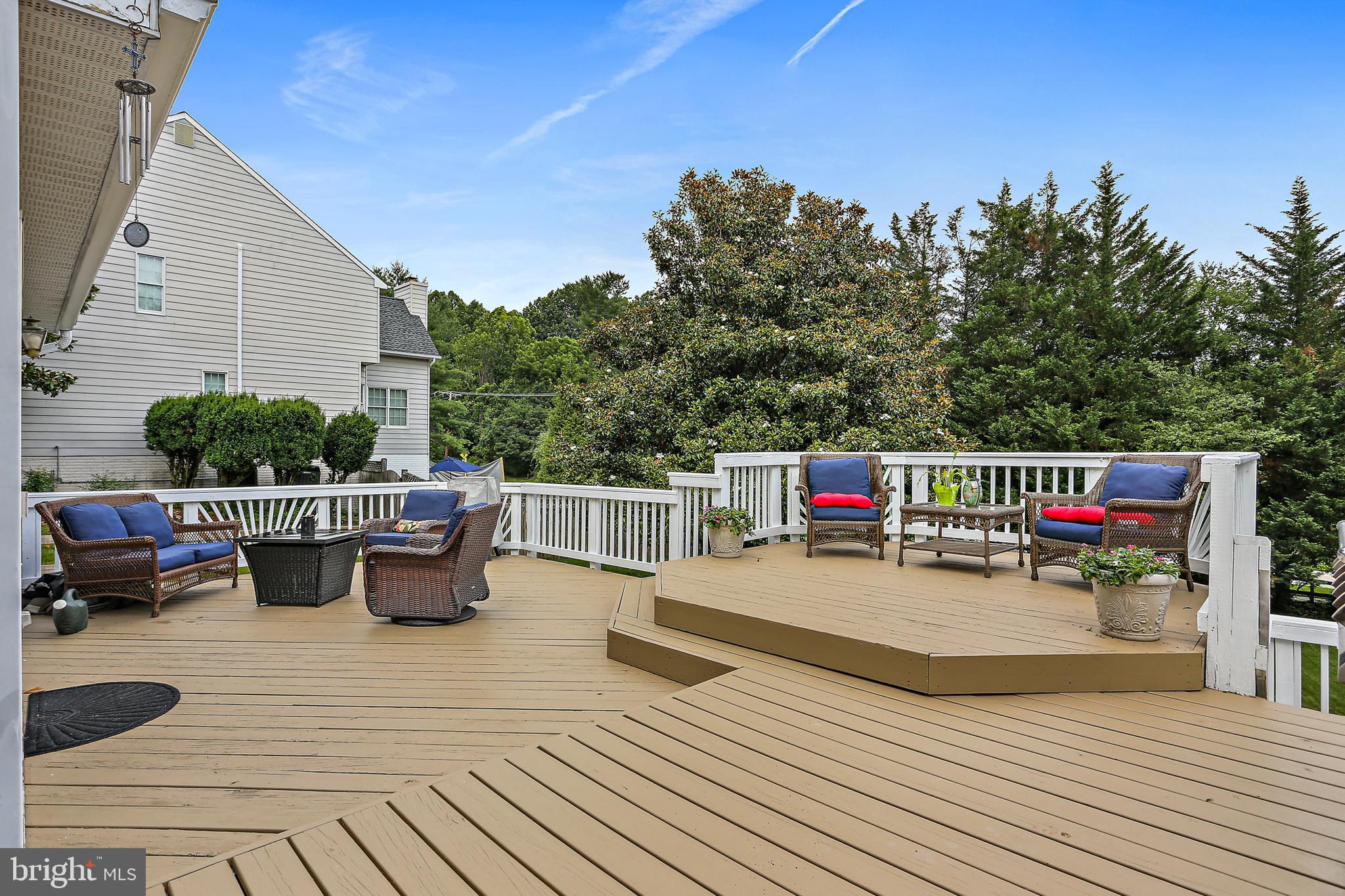 VILLAGE OF RIVER HILL - Residential