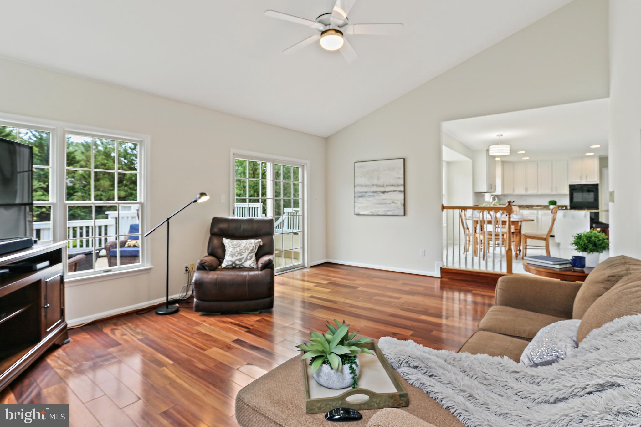 VILLAGE OF RIVER HILL - Residential