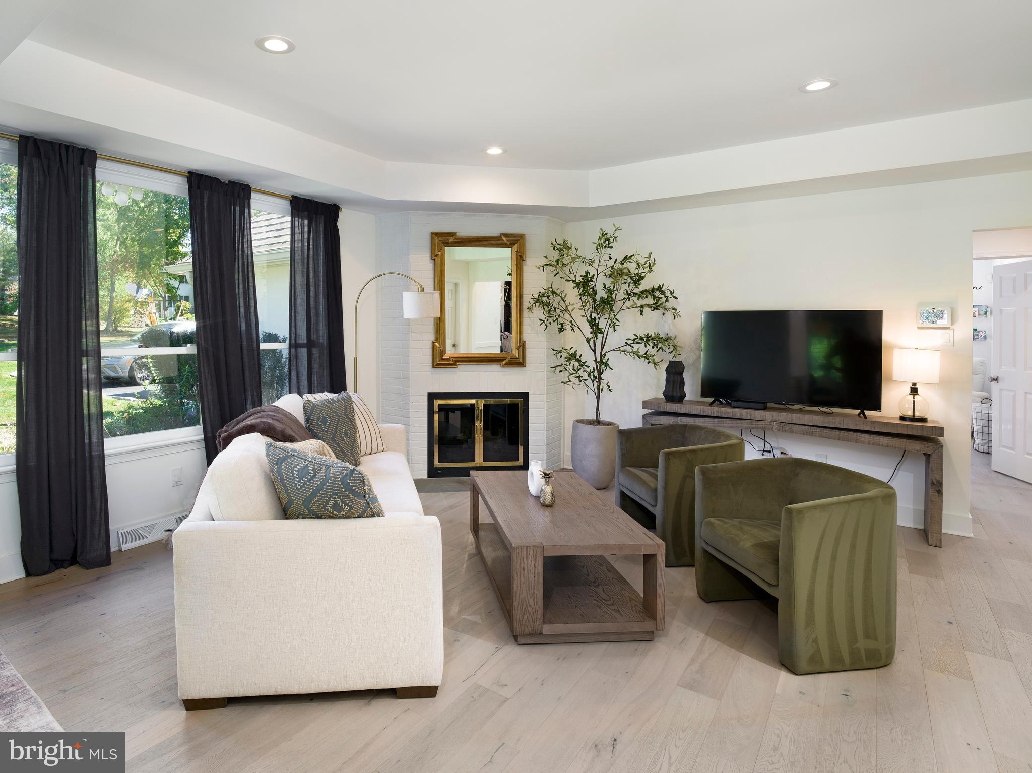 BRYN MAWR - Residential