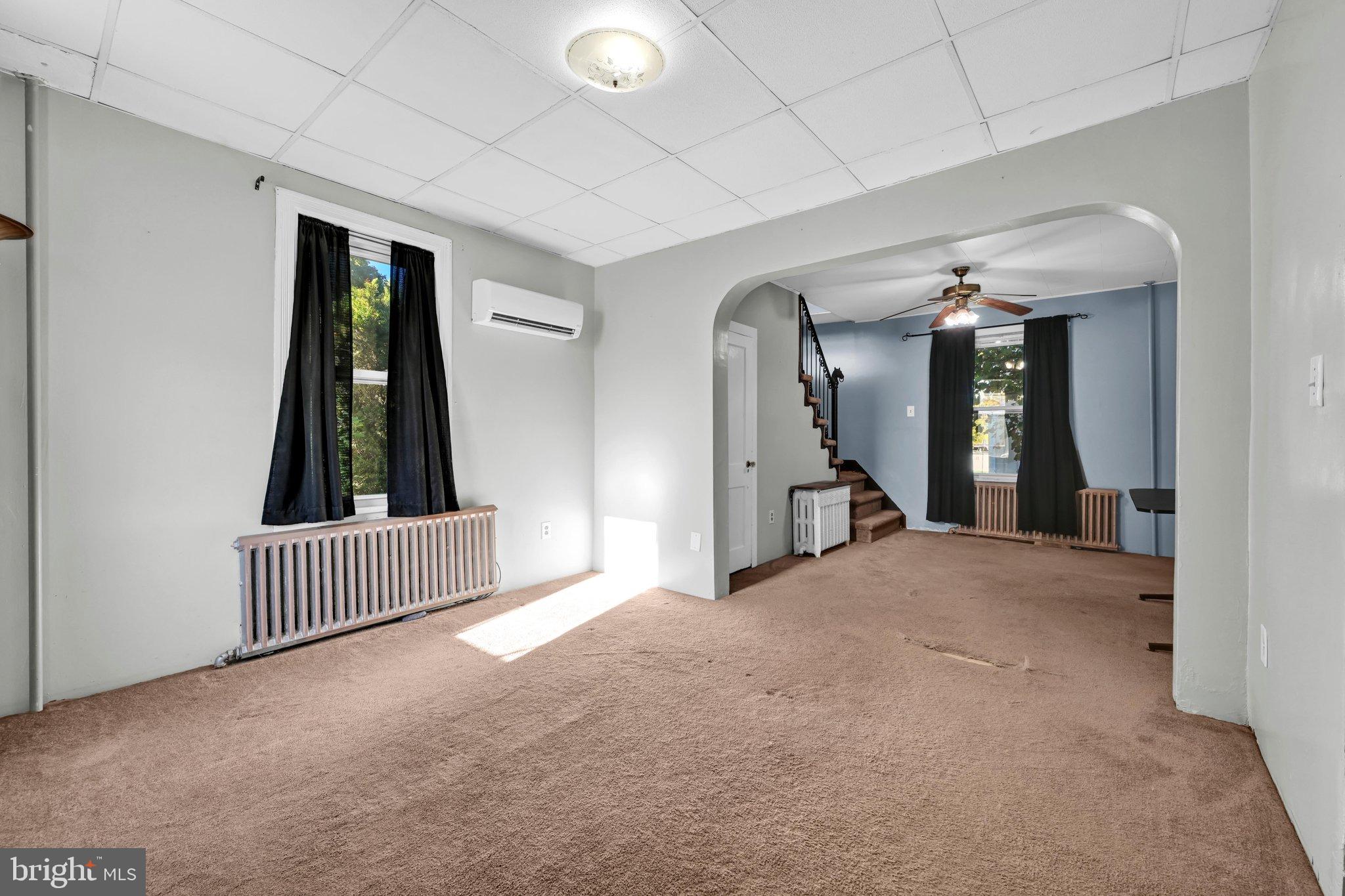 120 E ELM STREET
