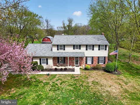 Homes For Sale - 939 Alycia Lane<br/> Montgomery County, TELFORD, PA 18969