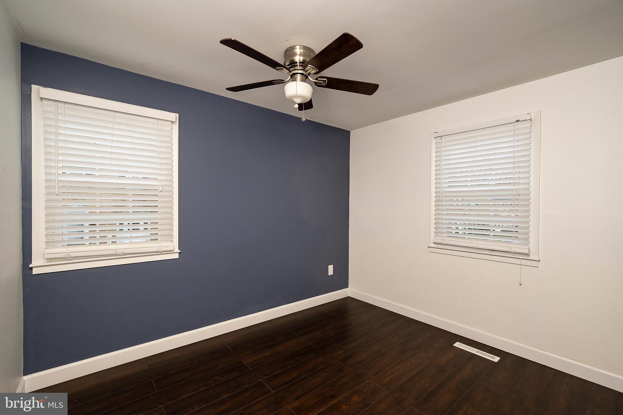 CROFTON SQUARE - Residential