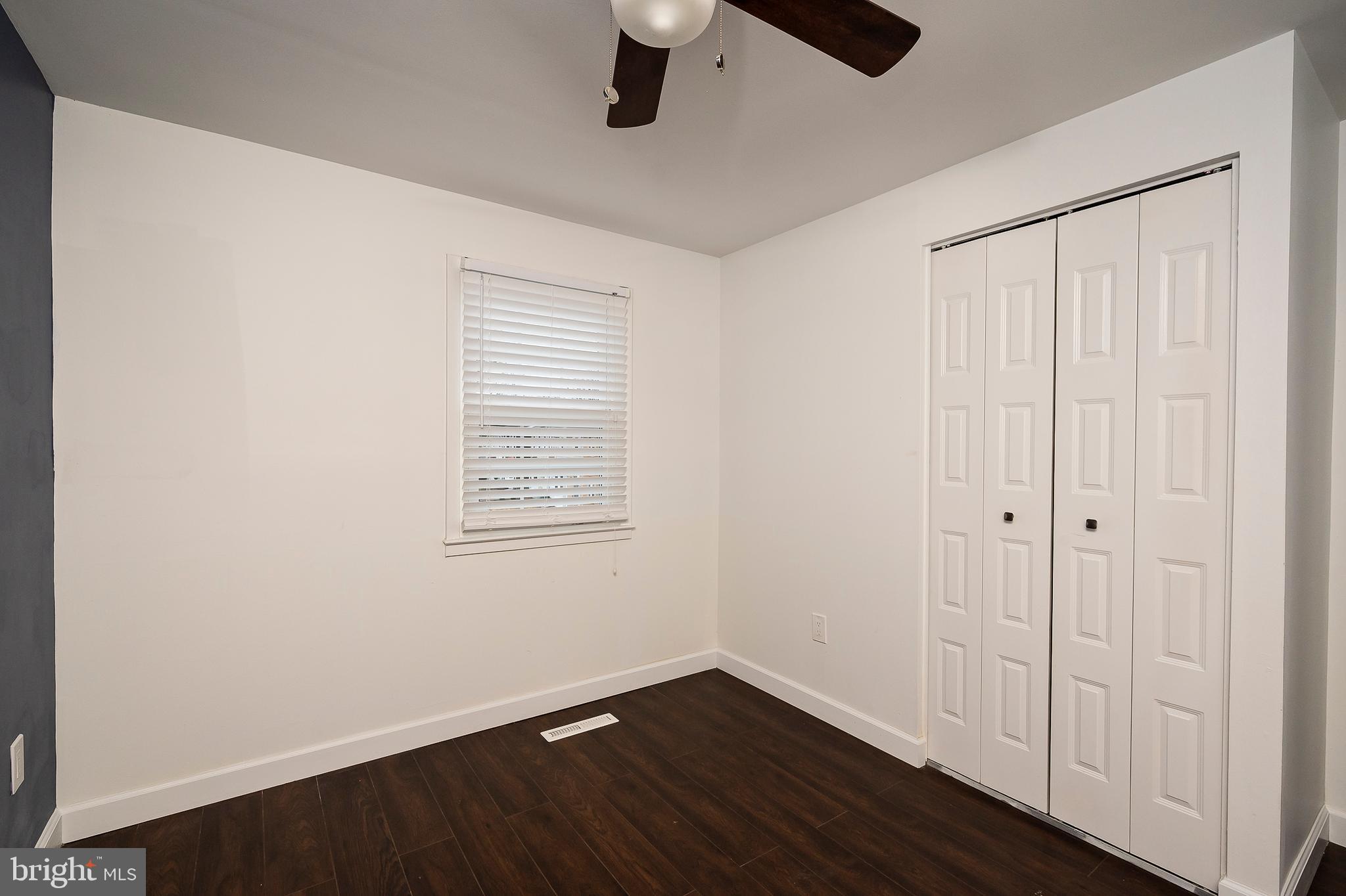 CROFTON SQUARE - Residential