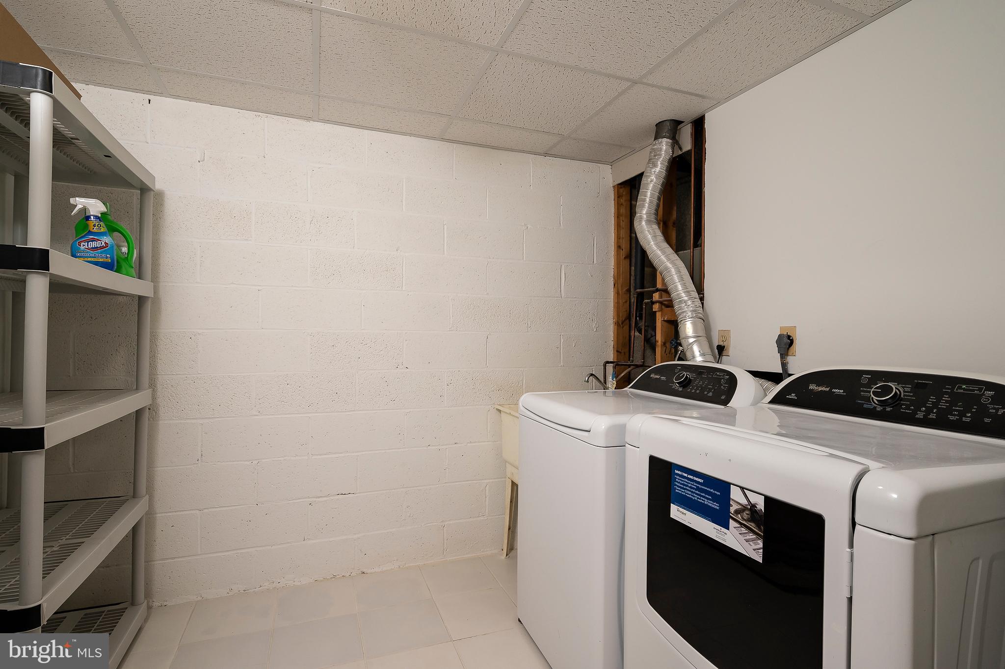 CROFTON SQUARE - Residential