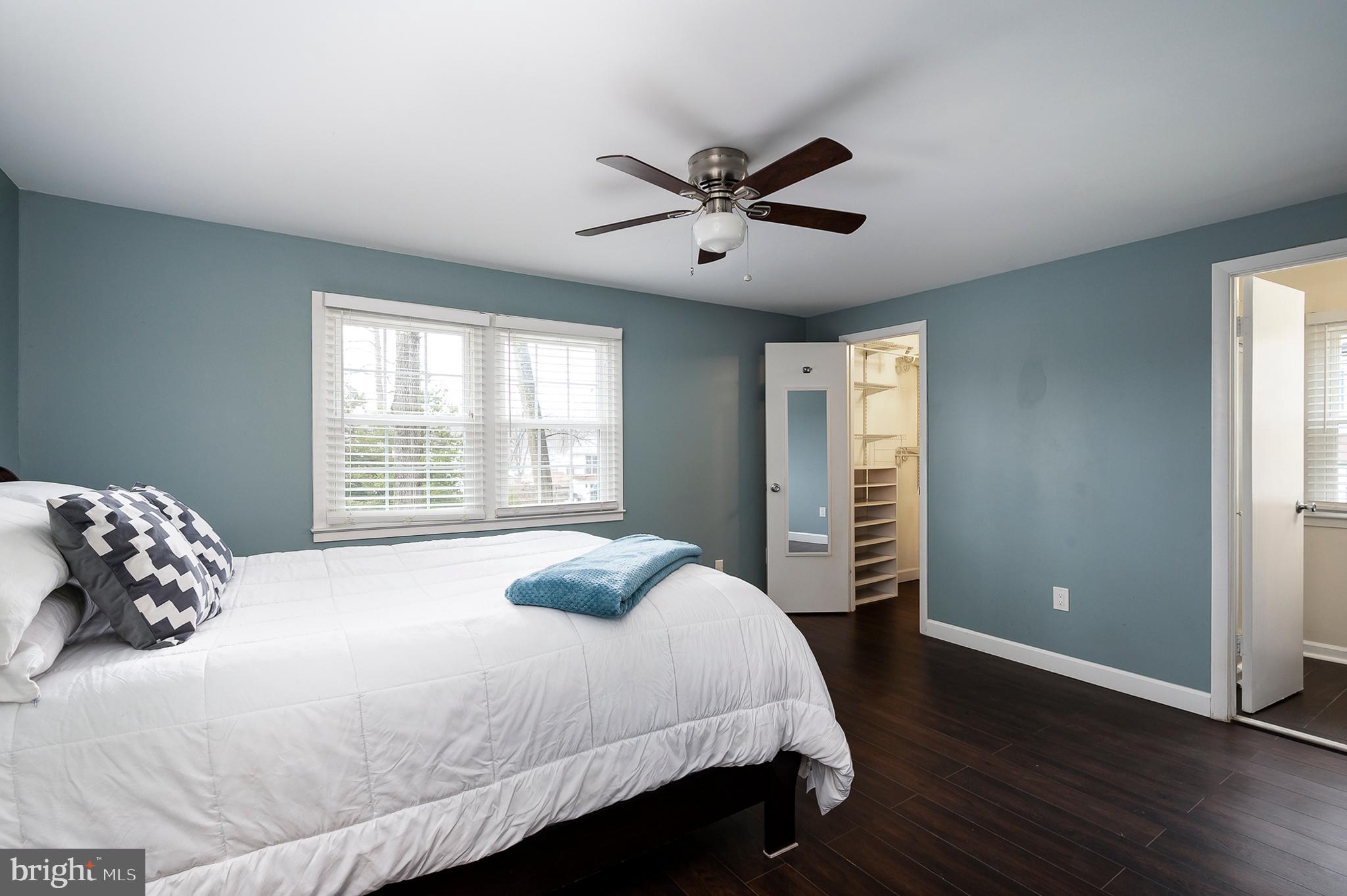 CROFTON SQUARE - Residential