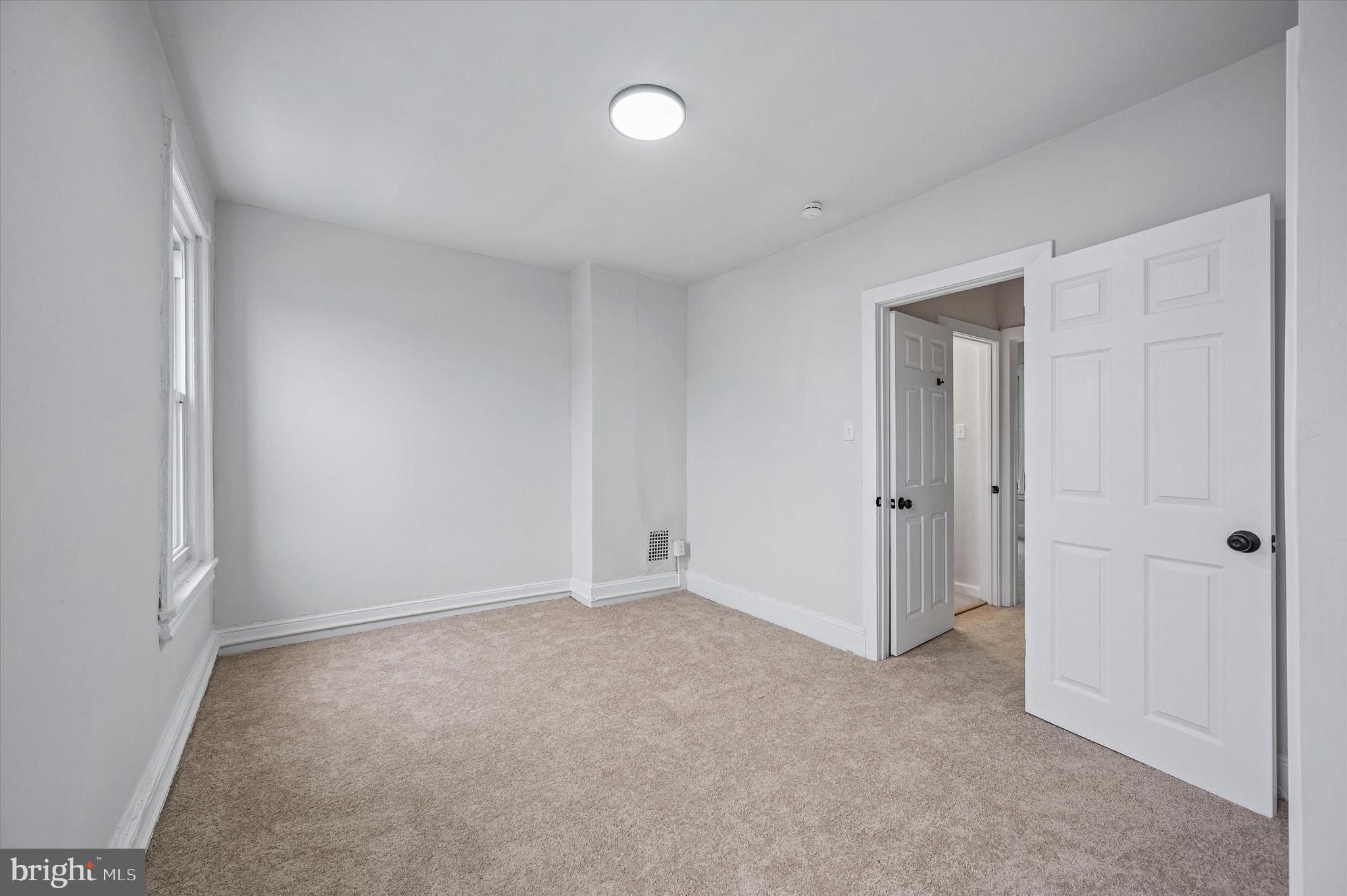 PHILADELPHIA (SOUTHWEST) - Residential