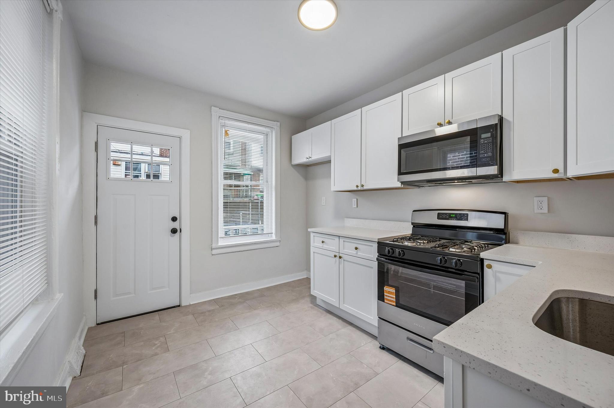 PHILADELPHIA (SOUTHWEST) - Residential