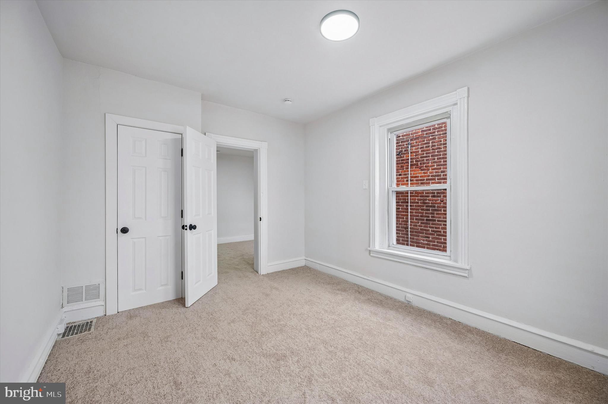 PHILADELPHIA (SOUTHWEST) - Residential