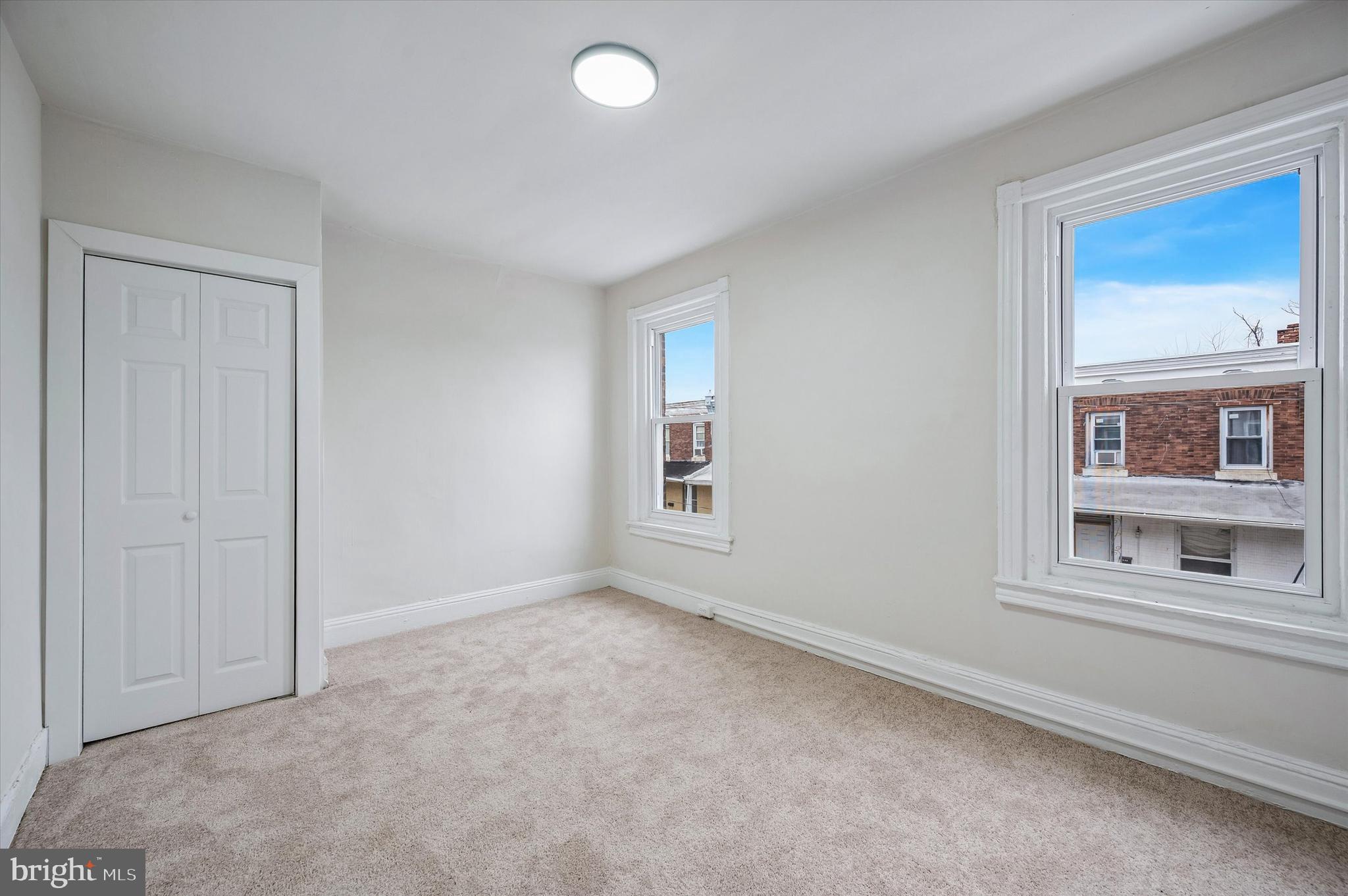 PHILADELPHIA (SOUTHWEST) - Residential