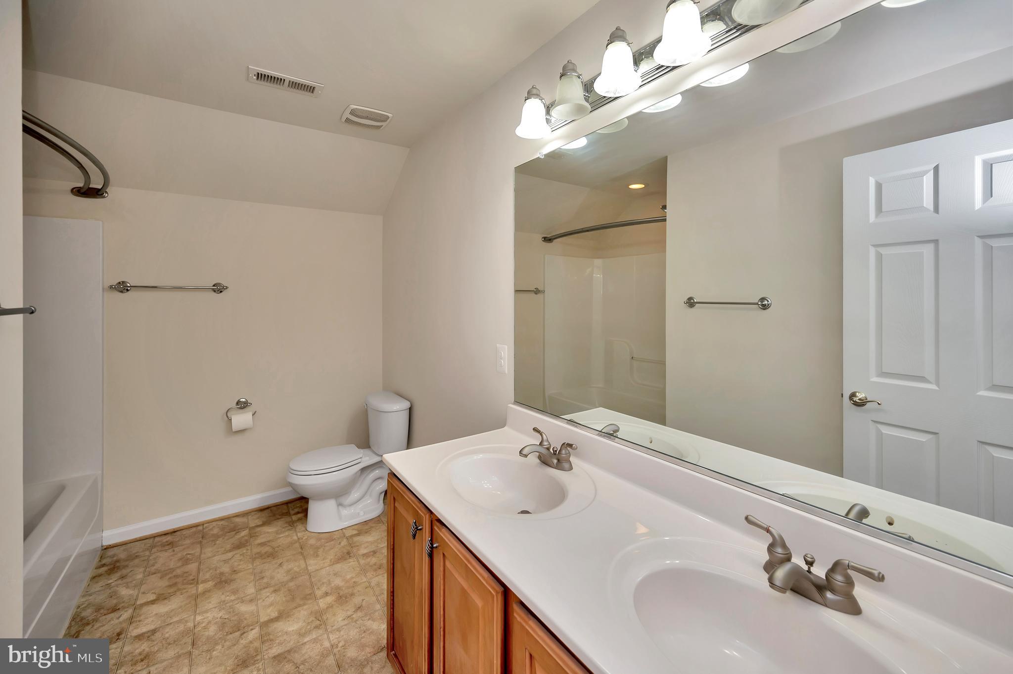 EDEN ESTATES - Residential