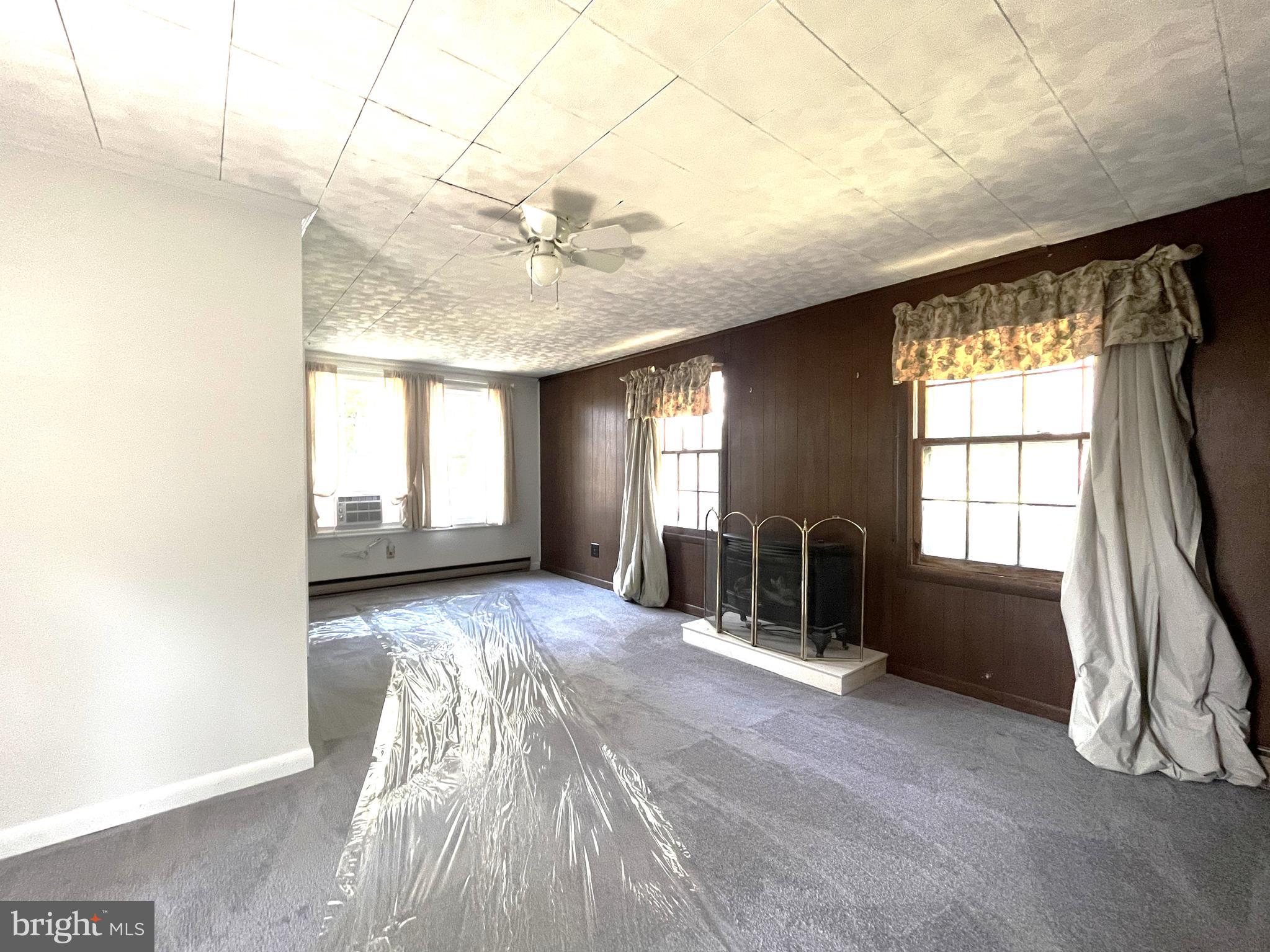 KENT POINT FARM - Residential