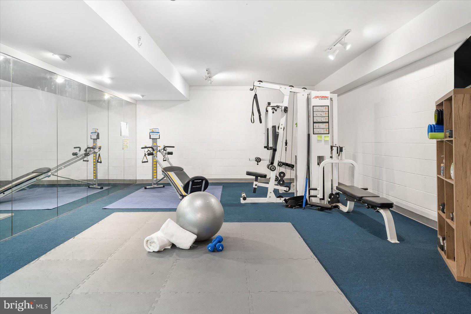 BELVOIR FARMS - Residential