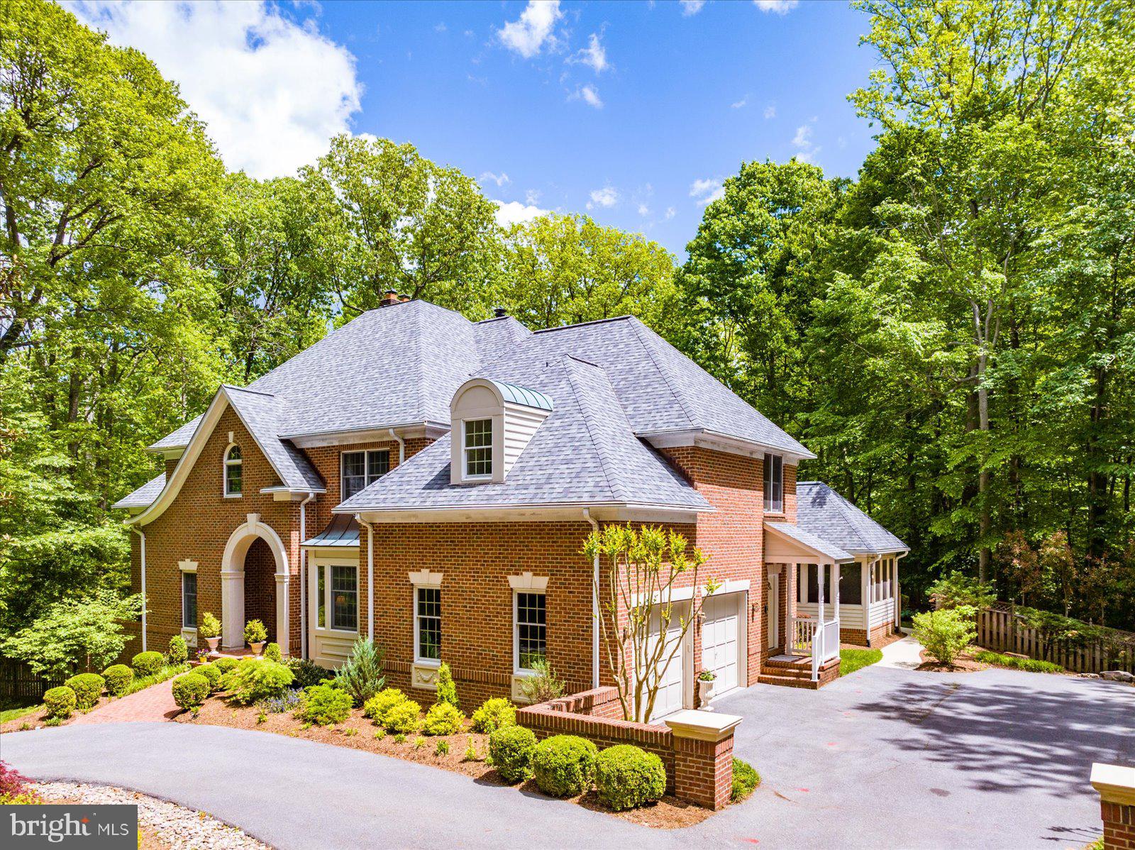 BELVOIR FARMS - Residential