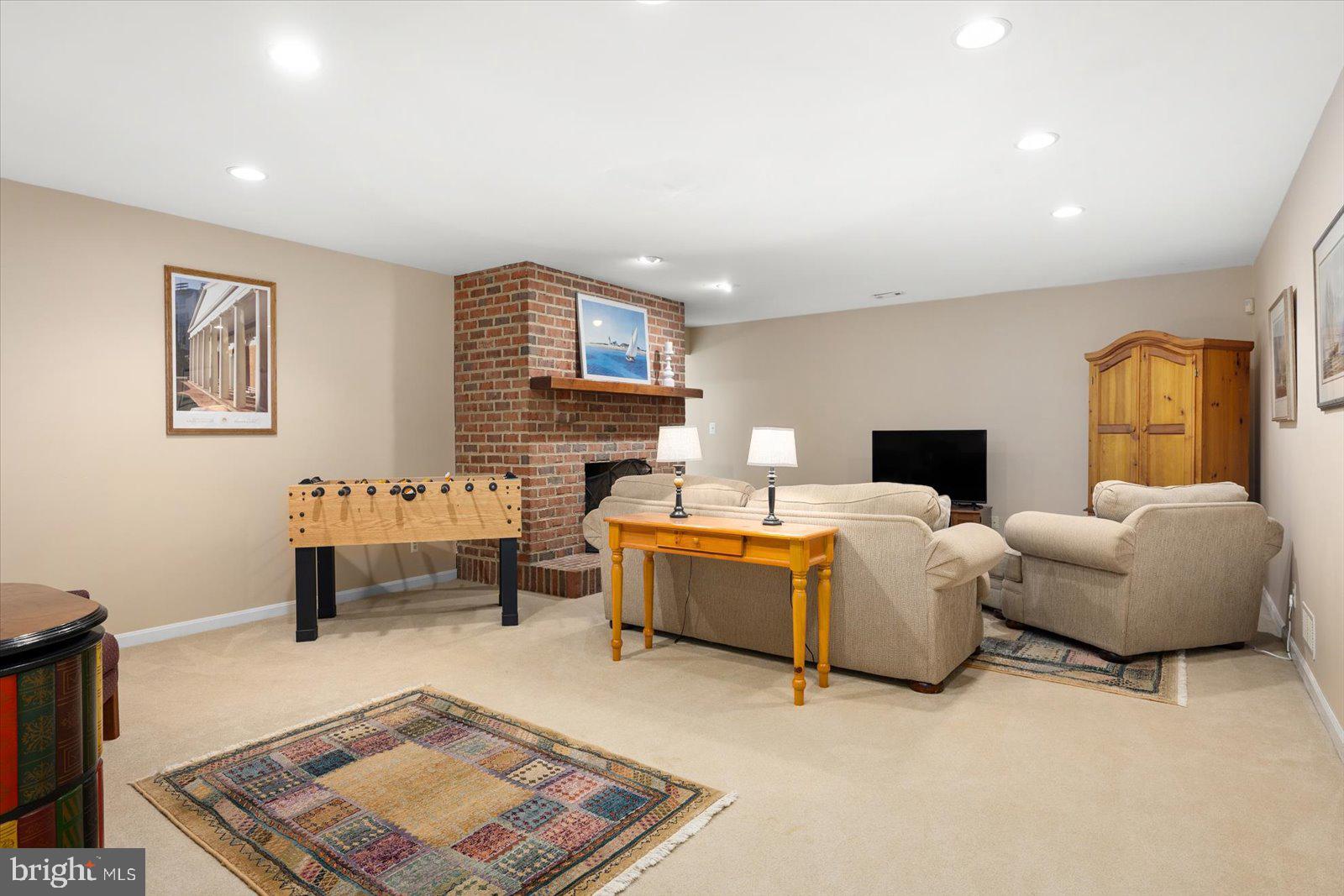 BELVOIR FARMS - Residential