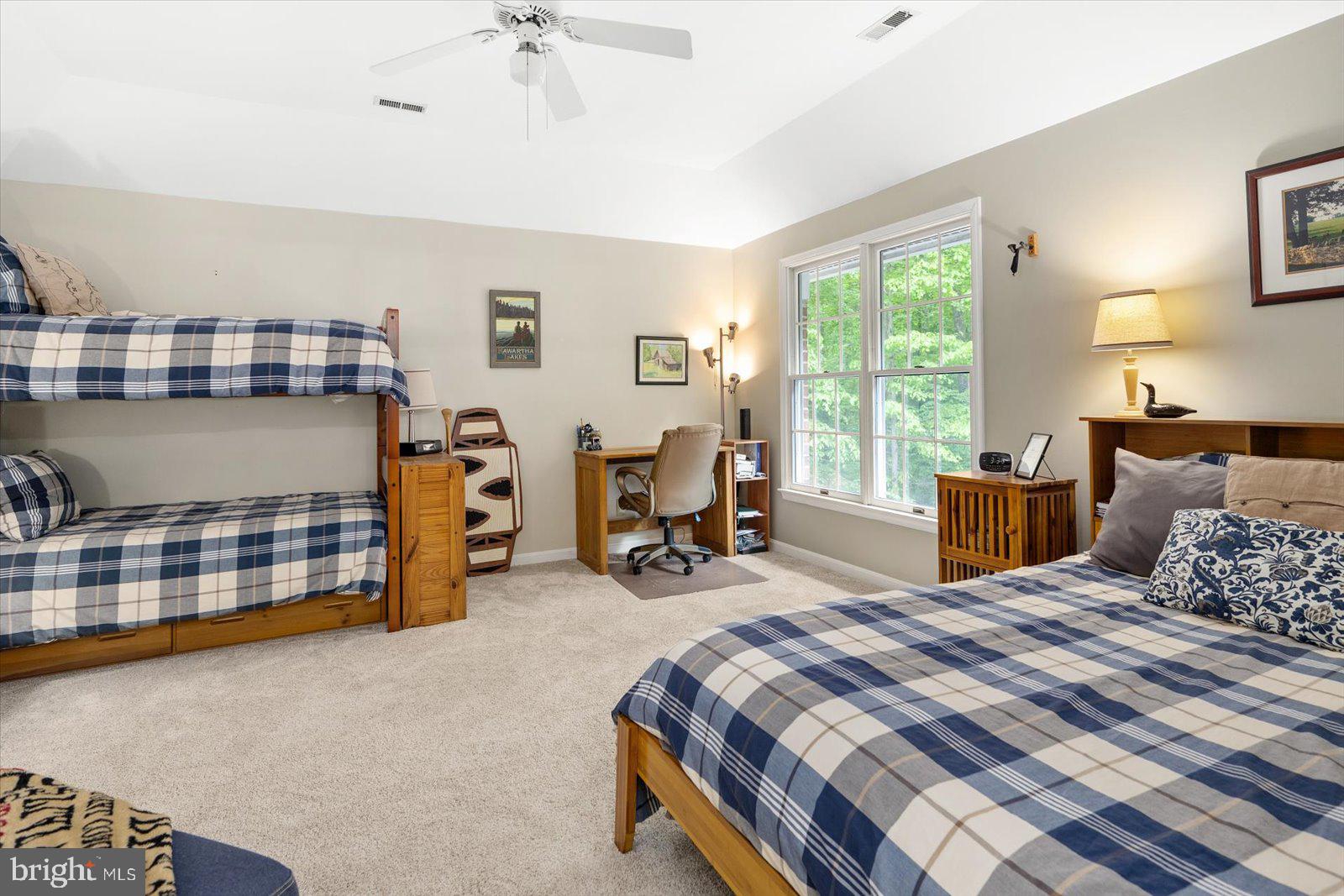 BELVOIR FARMS - Residential