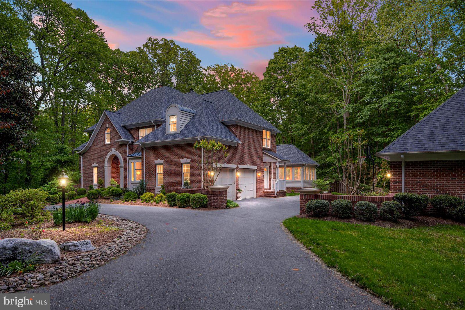 BELVOIR FARMS - Residential