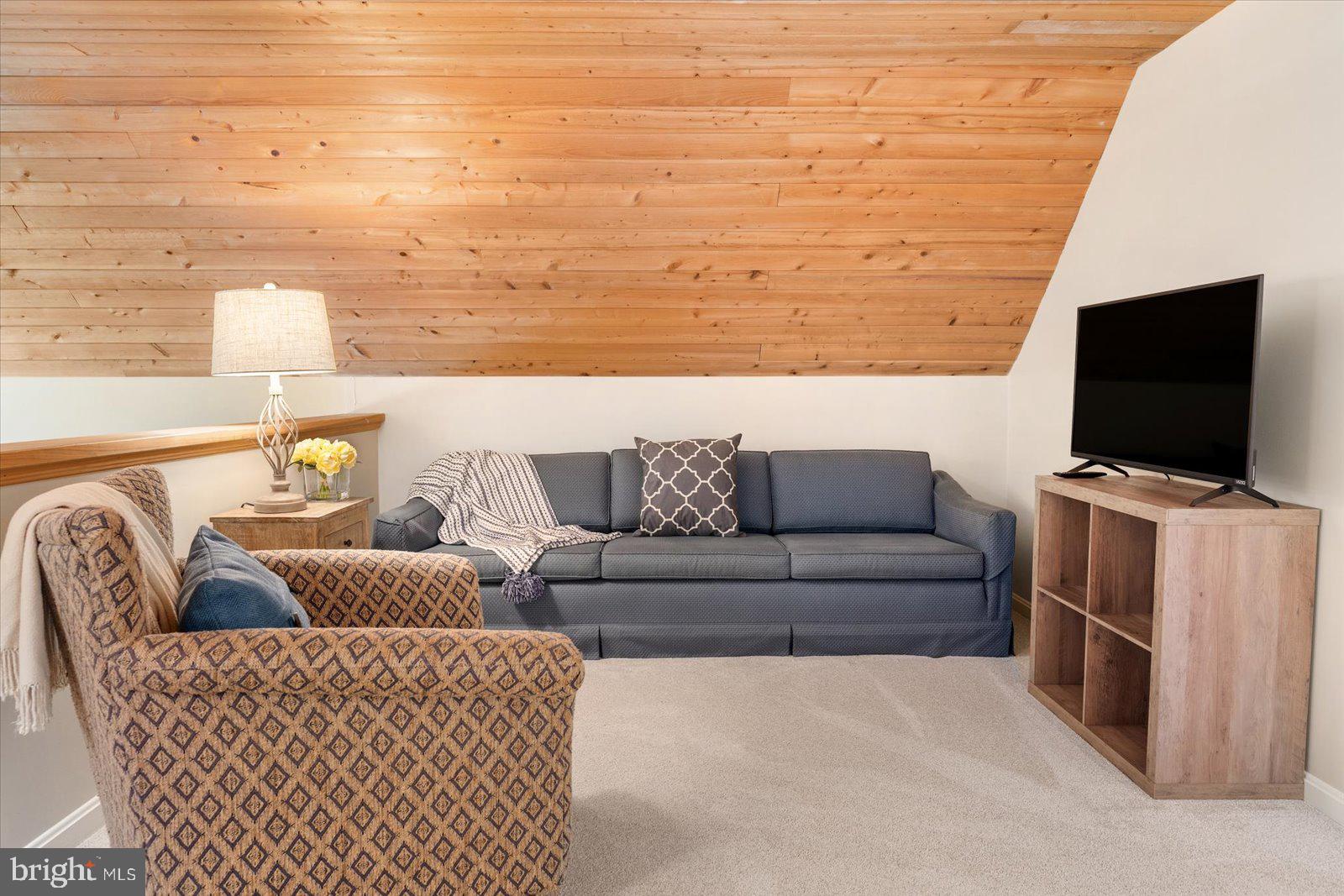 BELVOIR FARMS - Residential