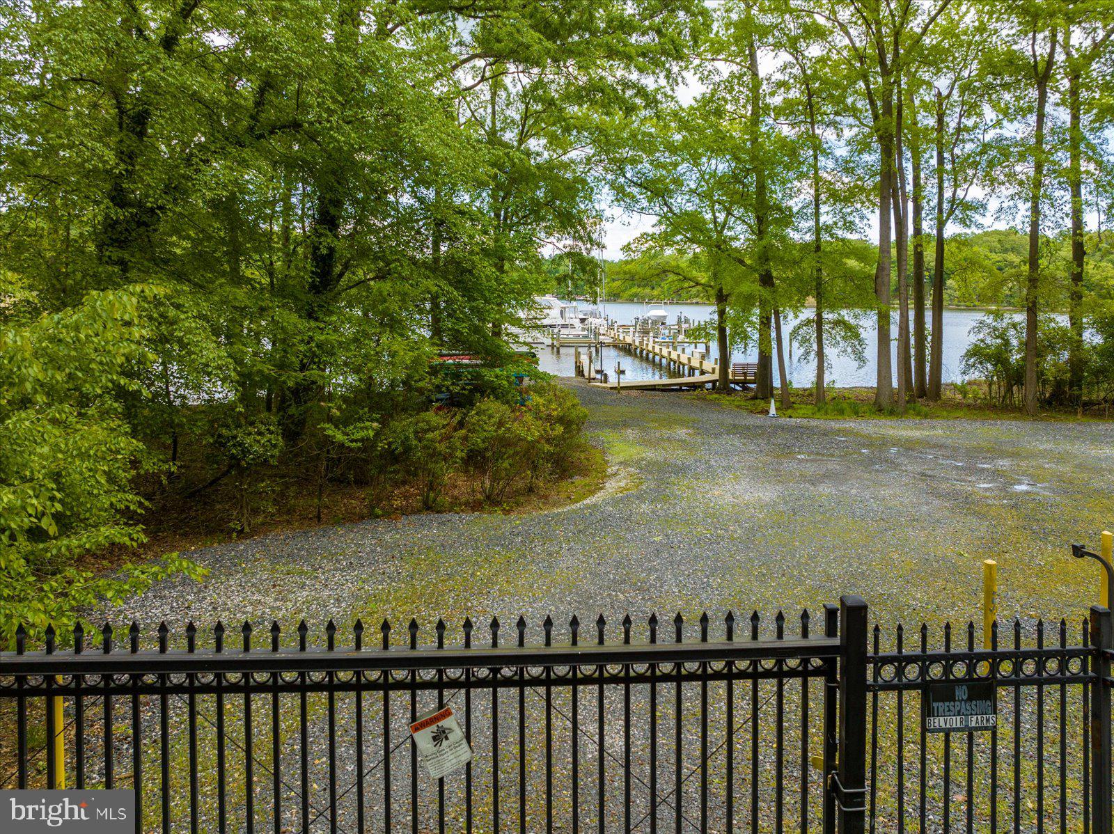 BELVOIR FARMS - Residential