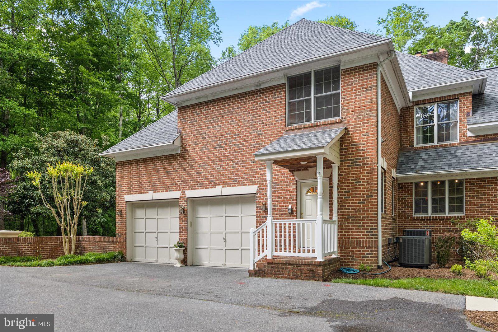 BELVOIR FARMS - Residential