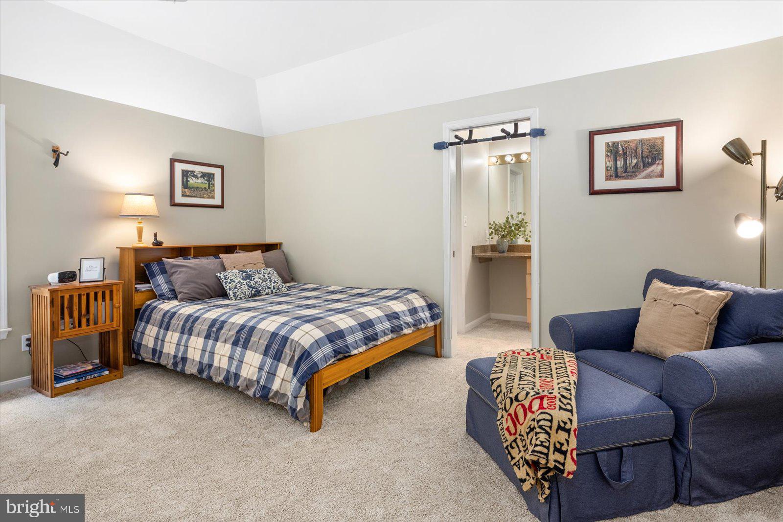 BELVOIR FARMS - Residential