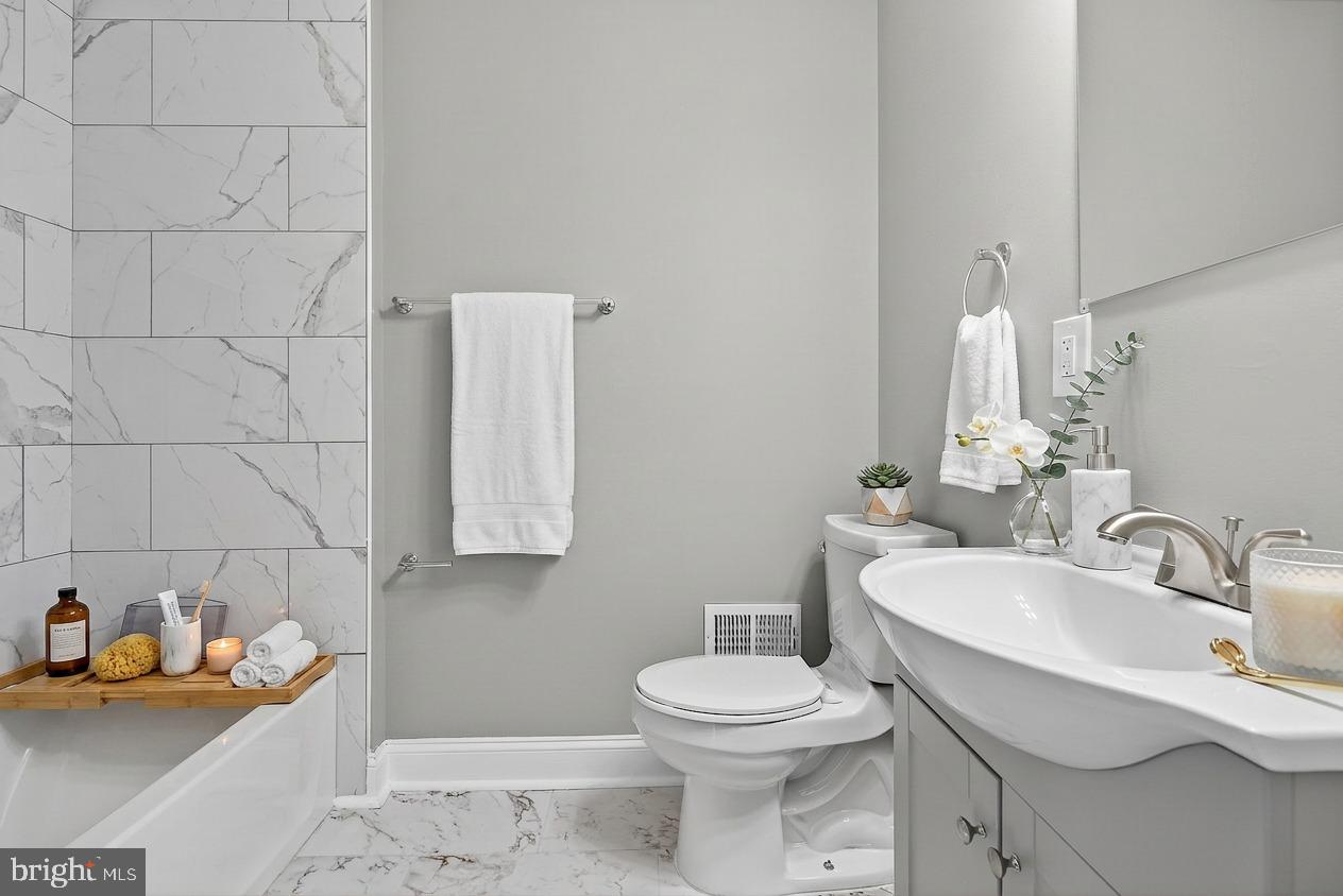 CARROLLTON RIDGE - Residential